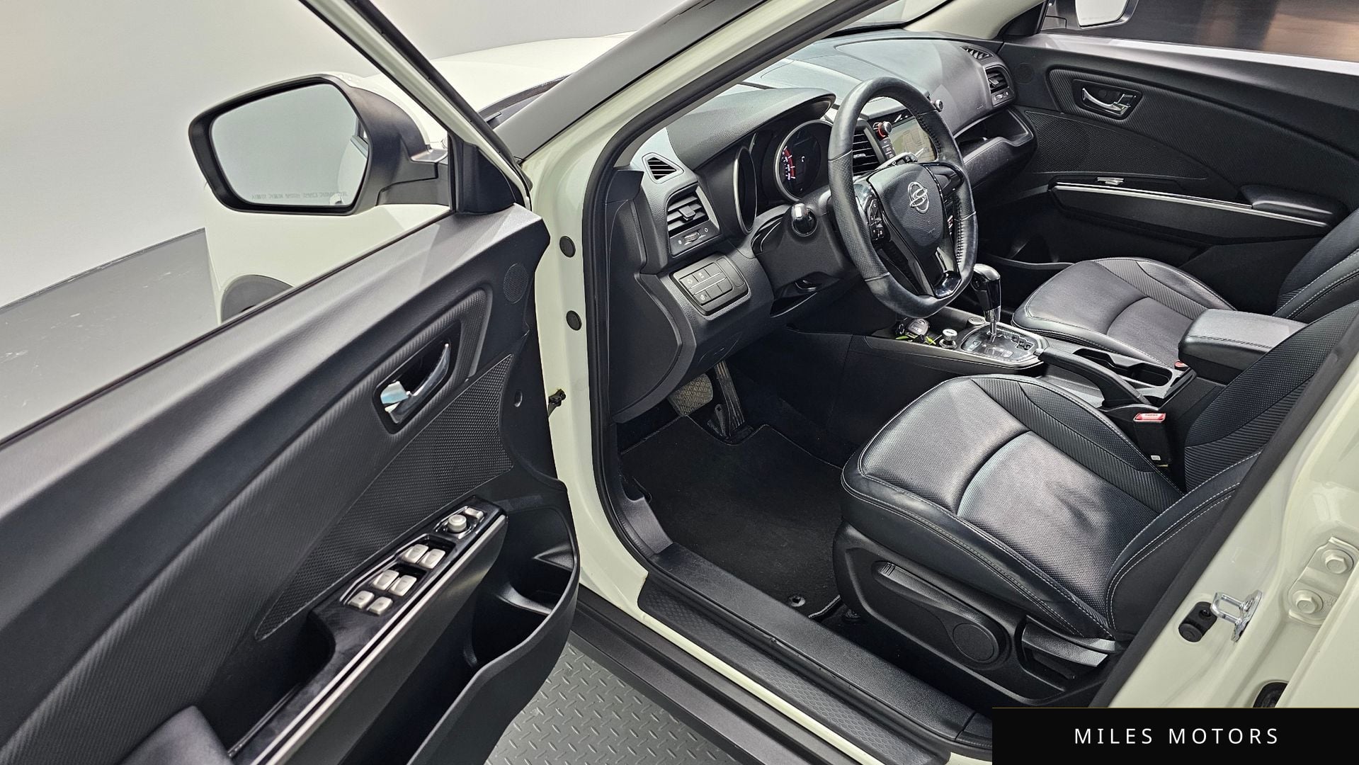 KG Mobility Tivoli 2017 — миниатюра 11