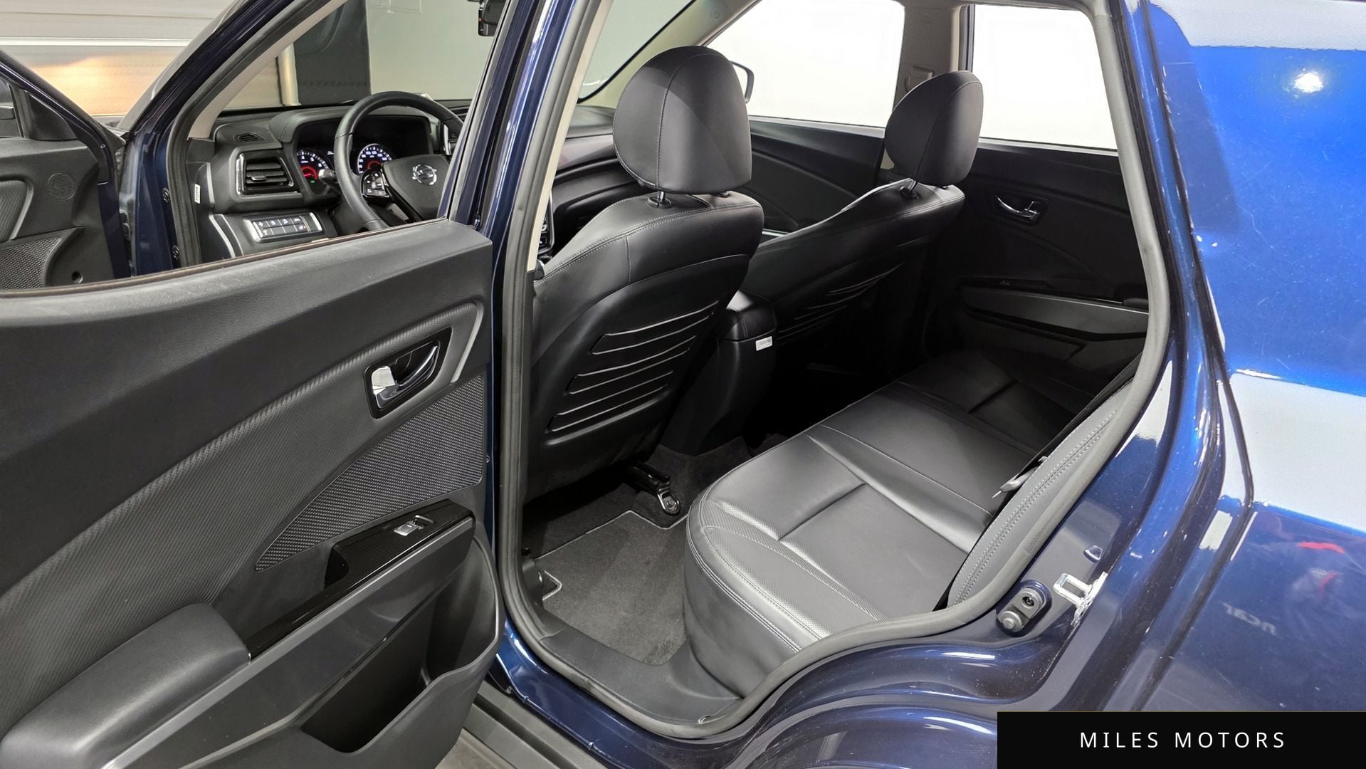KG Mobility 베리 뉴 티볼리 2022 — миниатюра 11