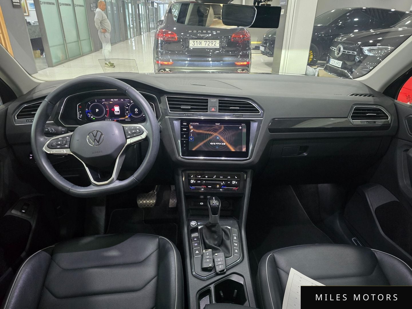 Volkswagen 티구안 2023 — миниатюра 11