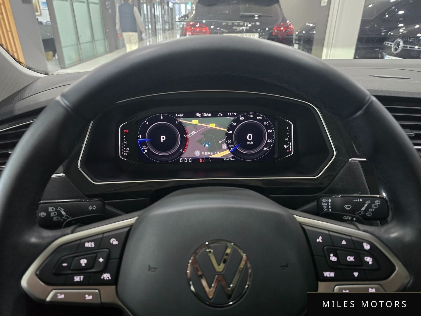 Volkswagen 티구안 2023 — миниатюра 18