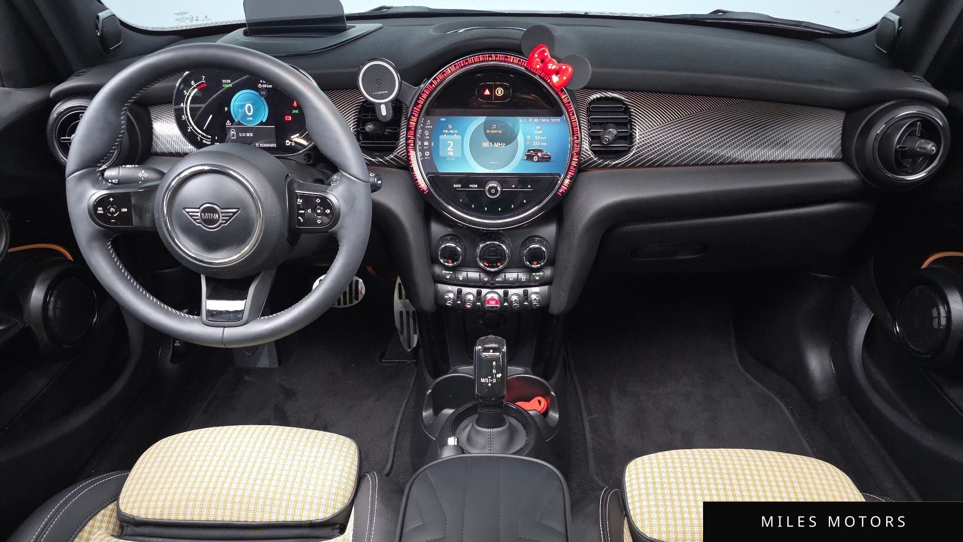 MINI Cooper S 2023 — миниатюра 7