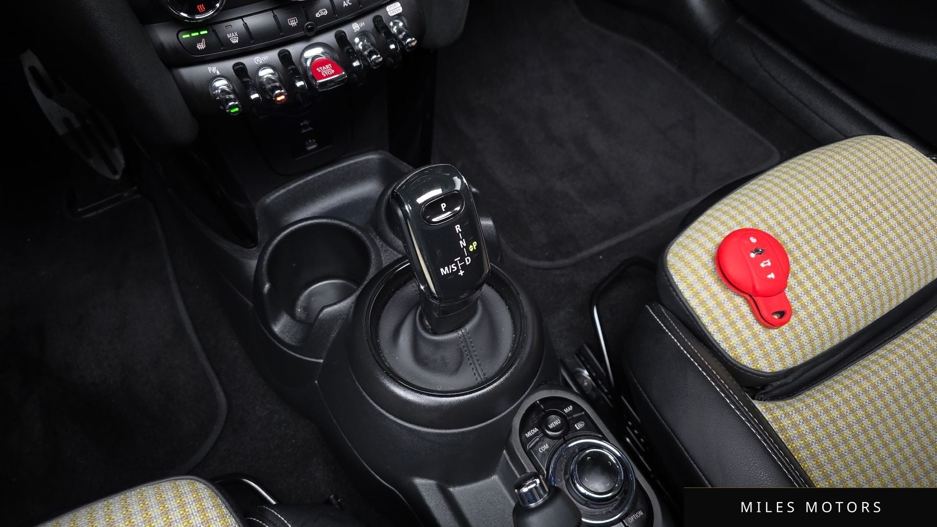 MINI Cooper S 2023 — миниатюра 9