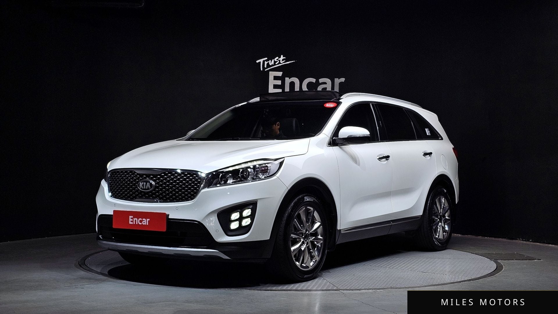 Kia Sorento 2016 — фото 1 из 12