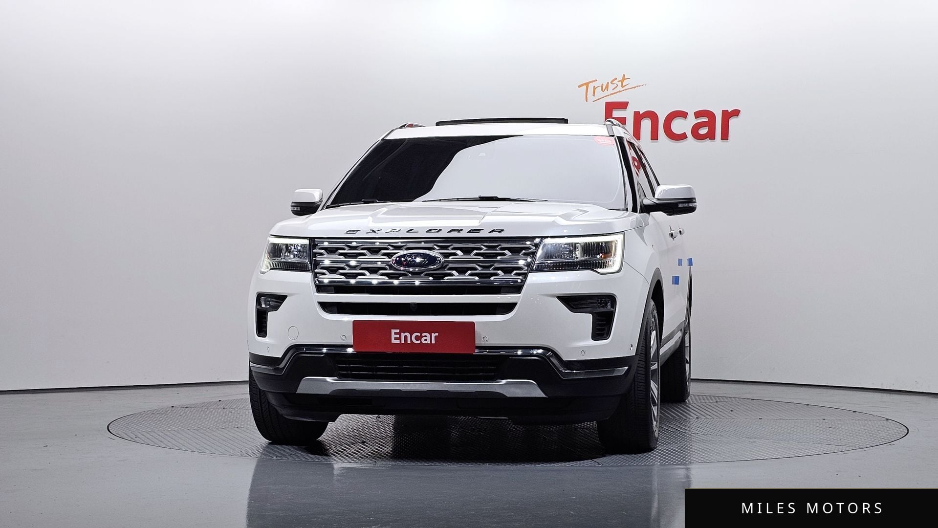 Ford Explorer 2018 — миниатюра 3