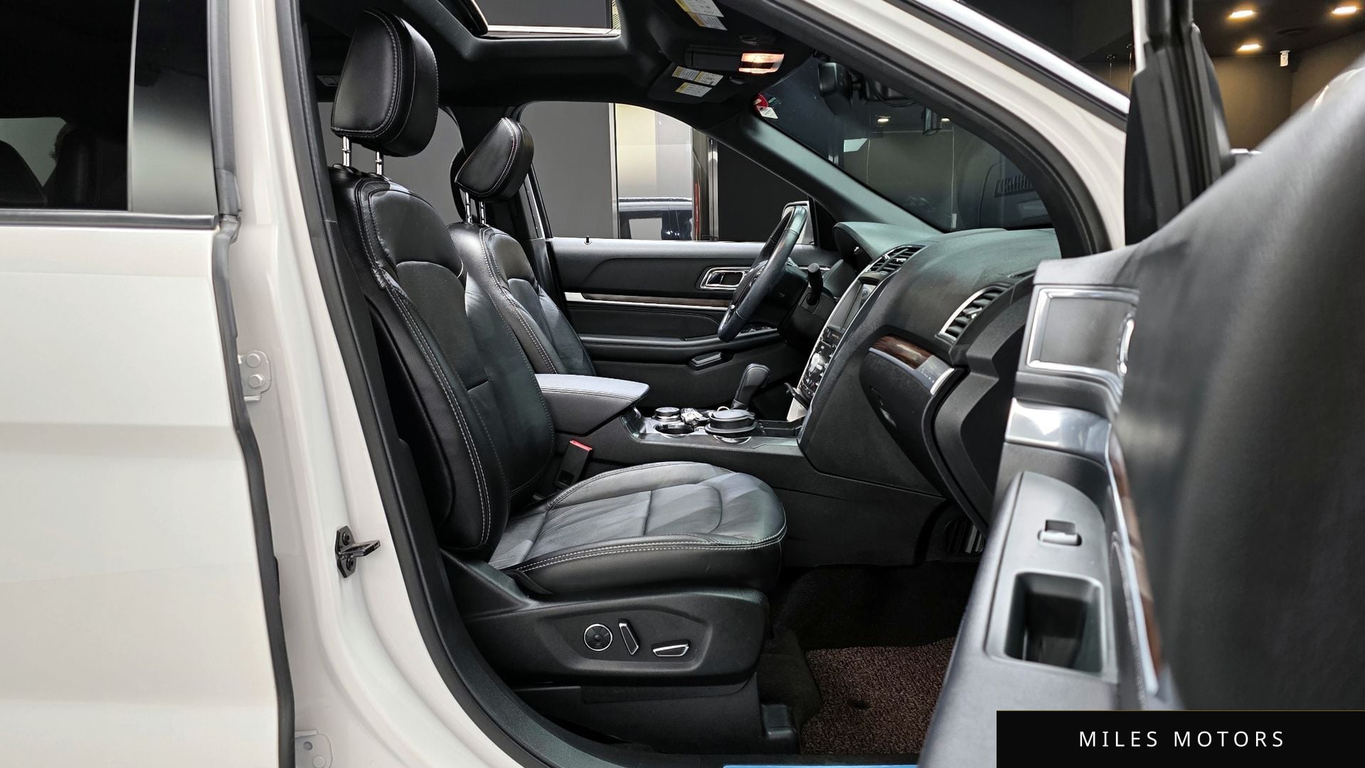 Ford Explorer 2018 — миниатюра 10