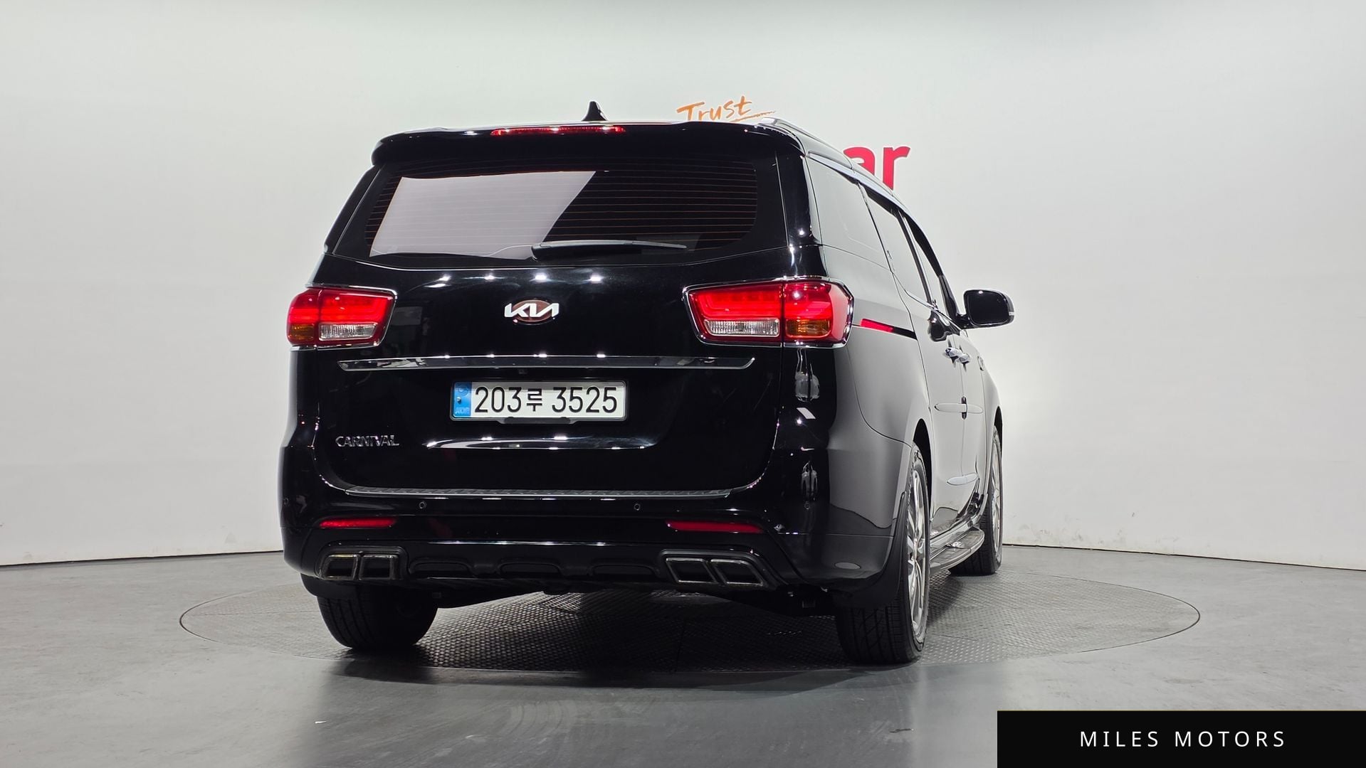 Kia Canival 2018 — миниатюра 4