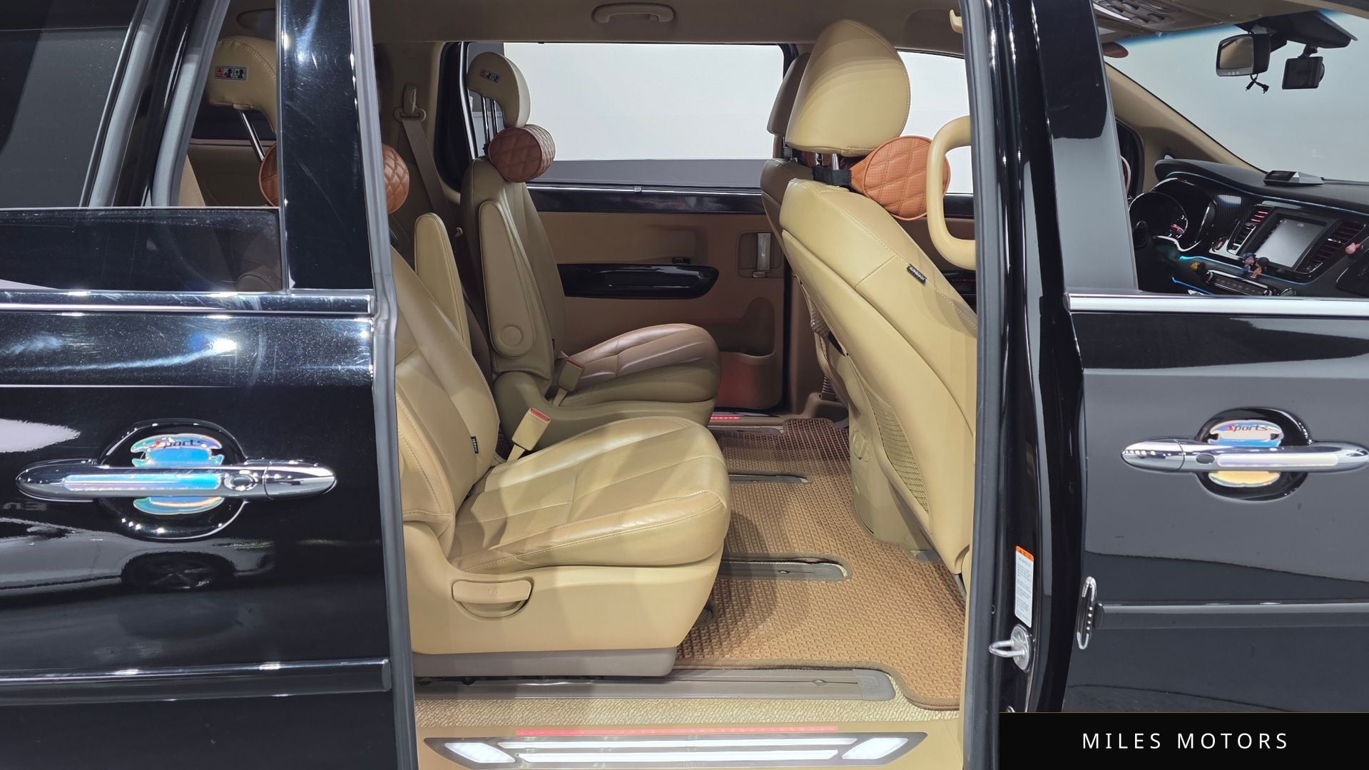 Kia Canival 2018 — миниатюра 12