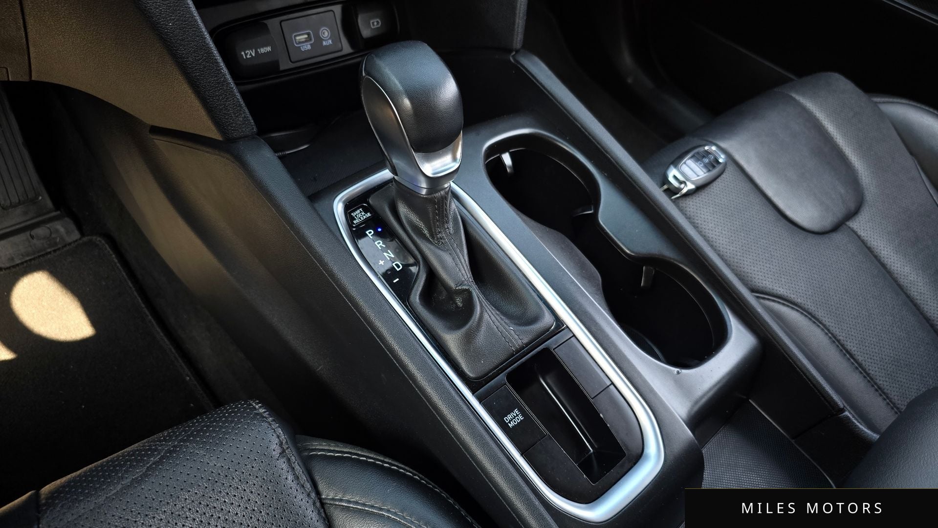 Hyundai Santafe 2020 — миниатюра 9