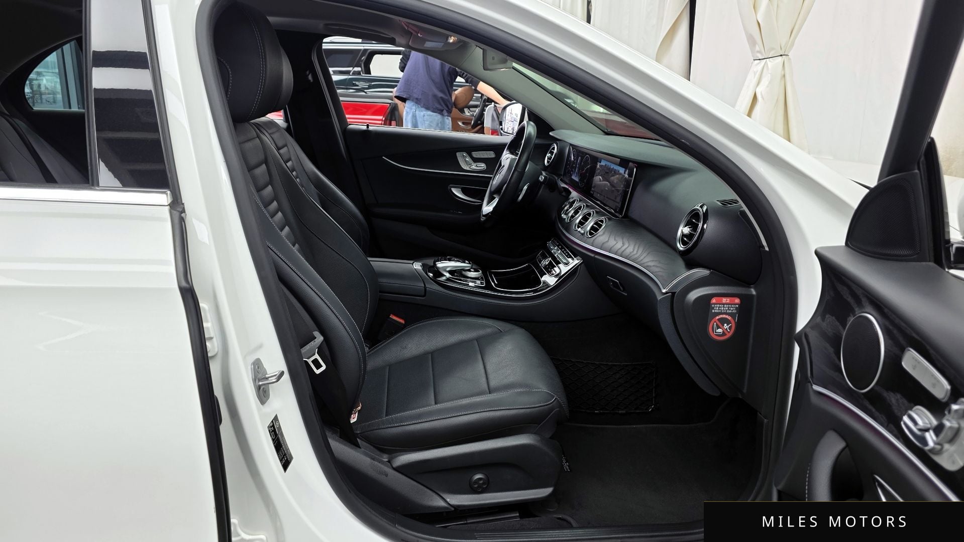 Mercedes-Benz E-Class W213 2017 — миниатюра 11