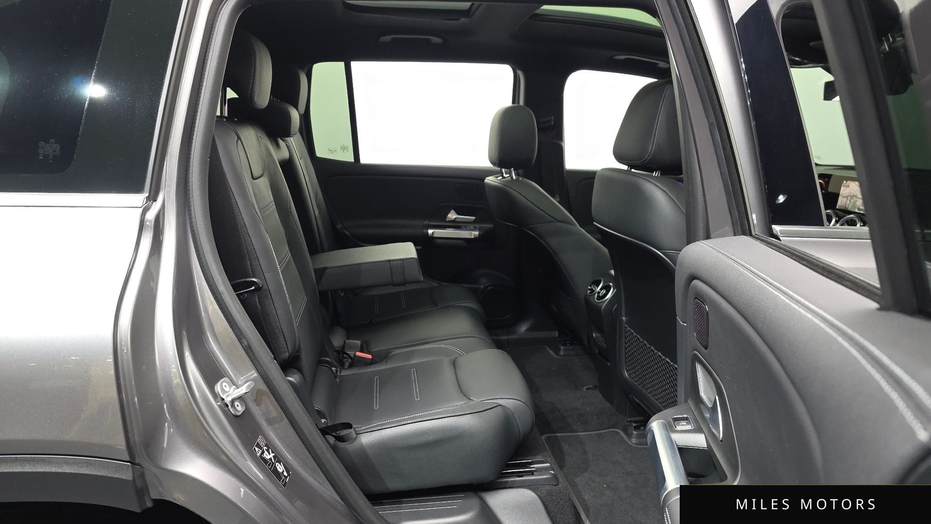 Mercedes-Benz EQB X243 2023 — миниатюра 12