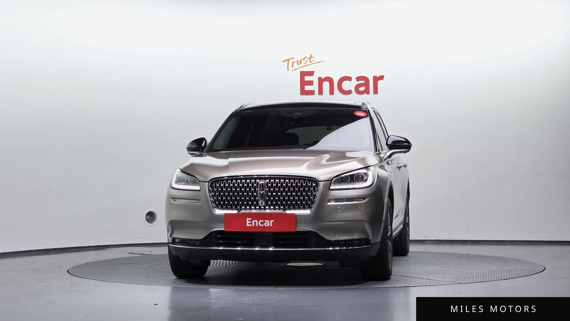 Lincoln Corsair 2020 — миниатюра 3