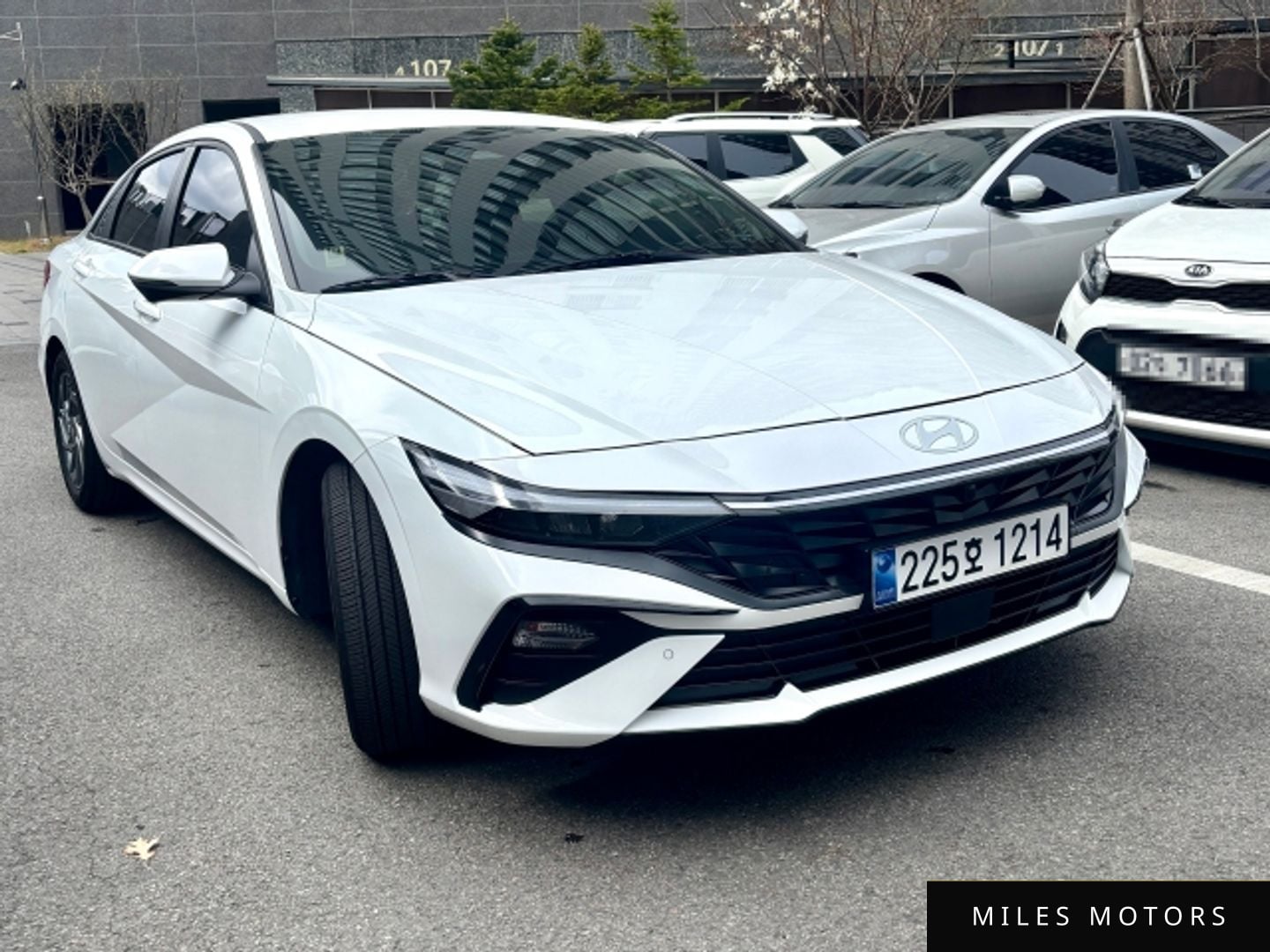 Hyundai AVANTE 2025 — фото 1 из 12