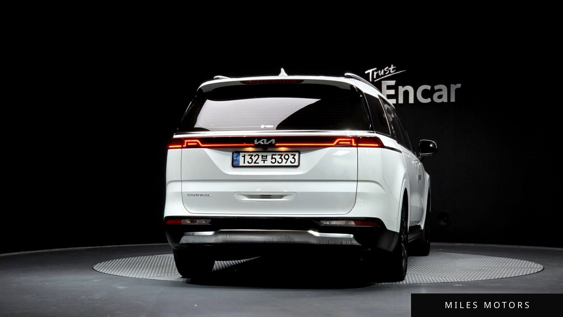 Kia Carnival 2023 — миниатюра 3
