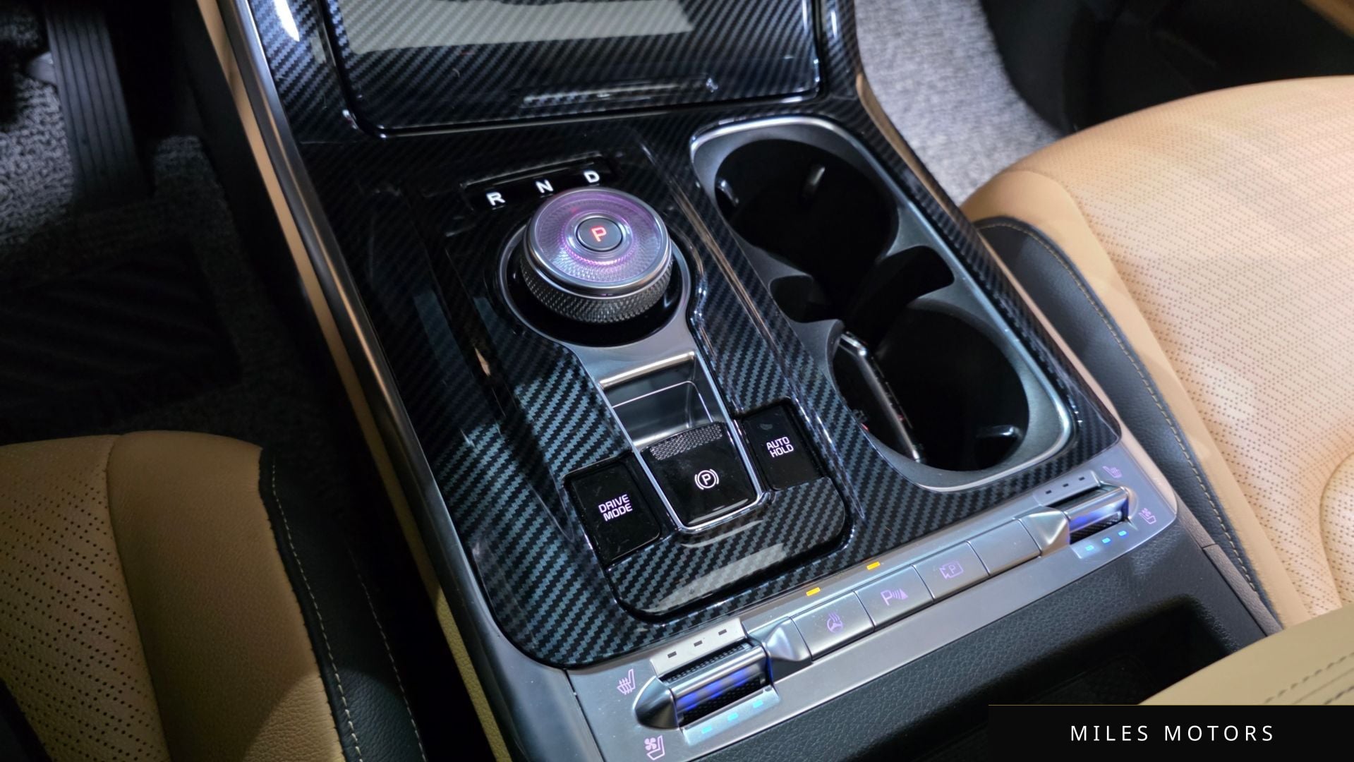 Kia Carnival 2023 — миниатюра 8
