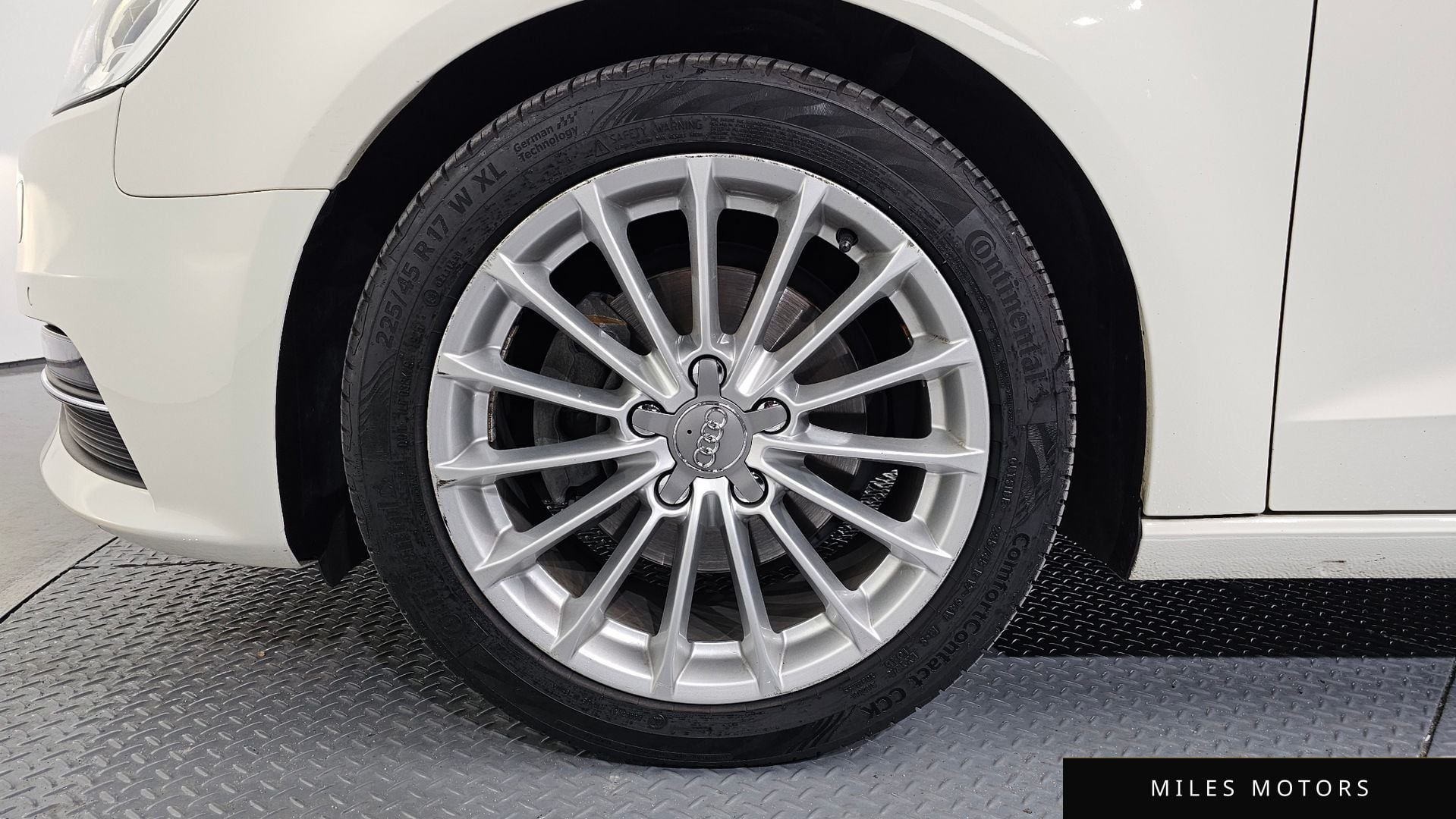 Audi A3 2015 — миниатюра 5