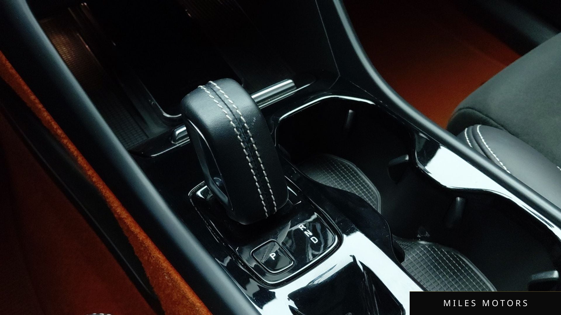 Volvo XC40 2021 — миниатюра 9