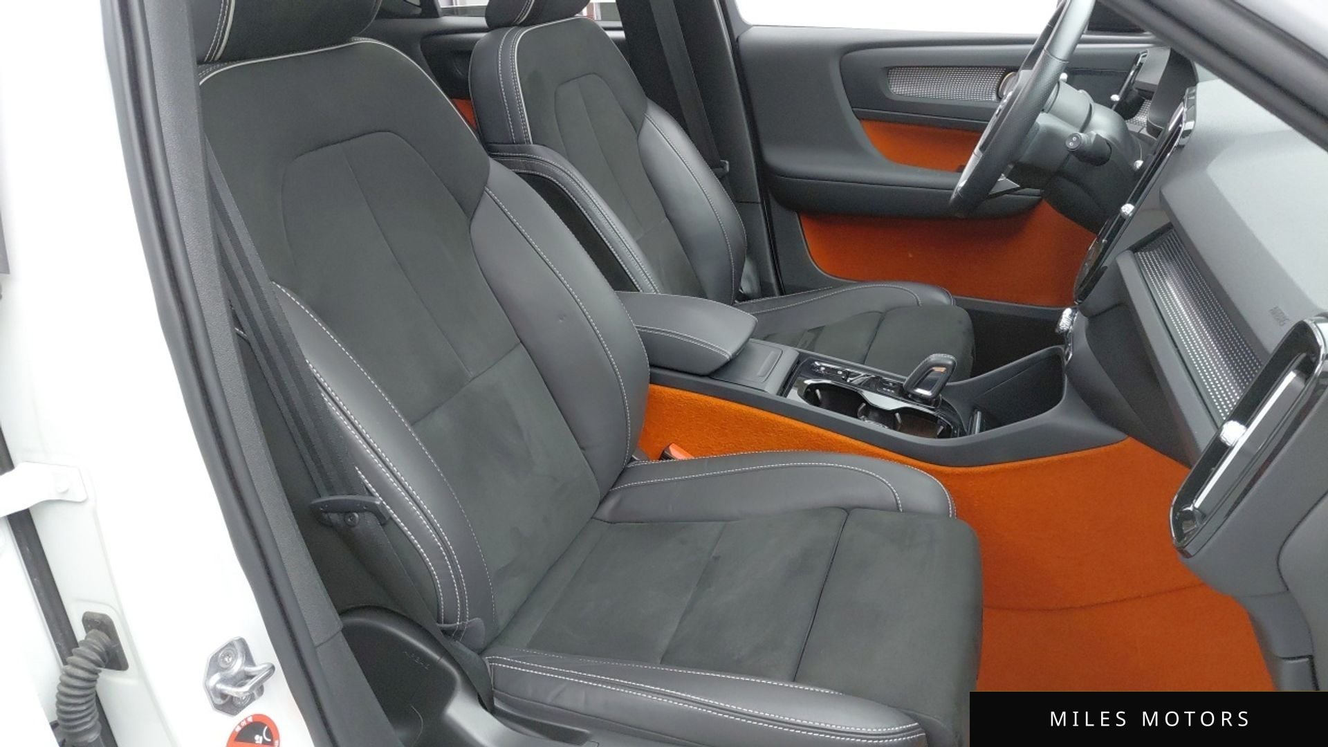 Volvo XC40 2021 — миниатюра 12