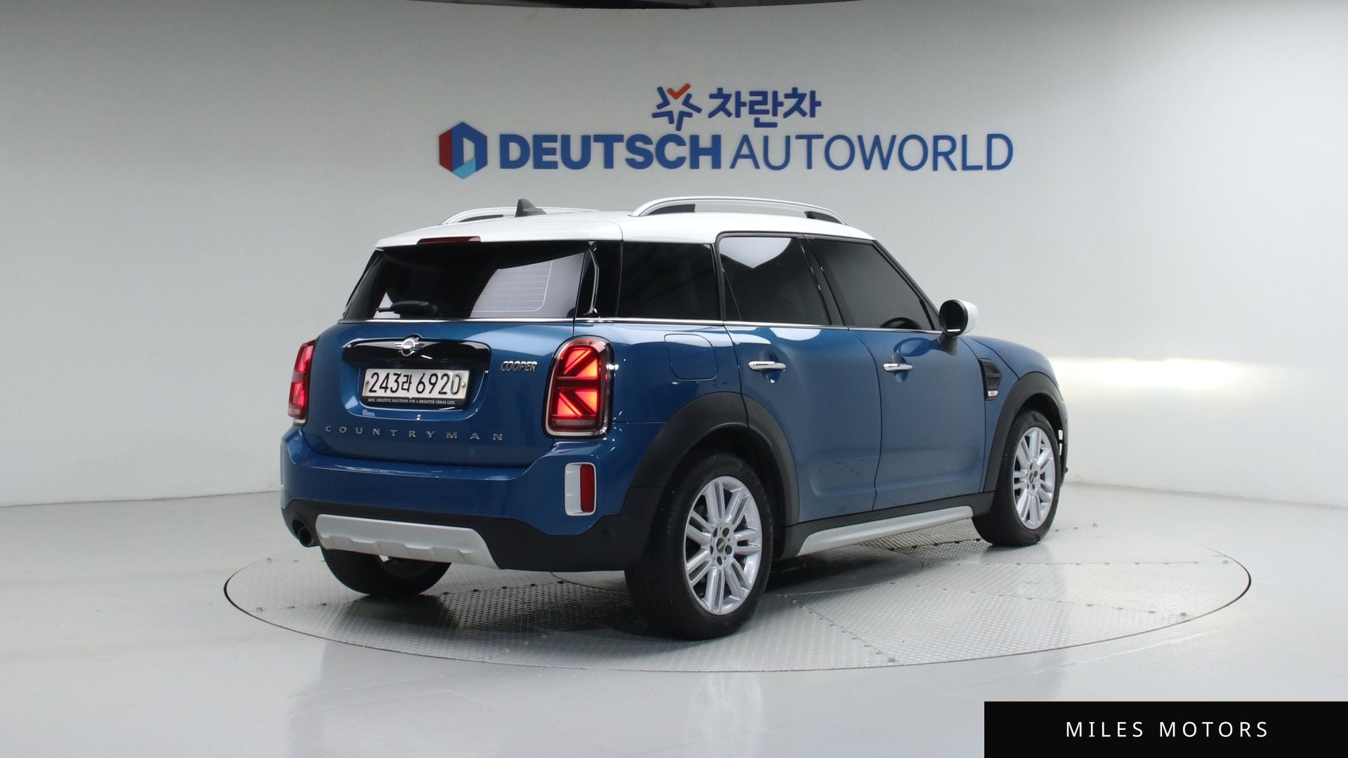 MINI Countryman 2021 — миниатюра 2