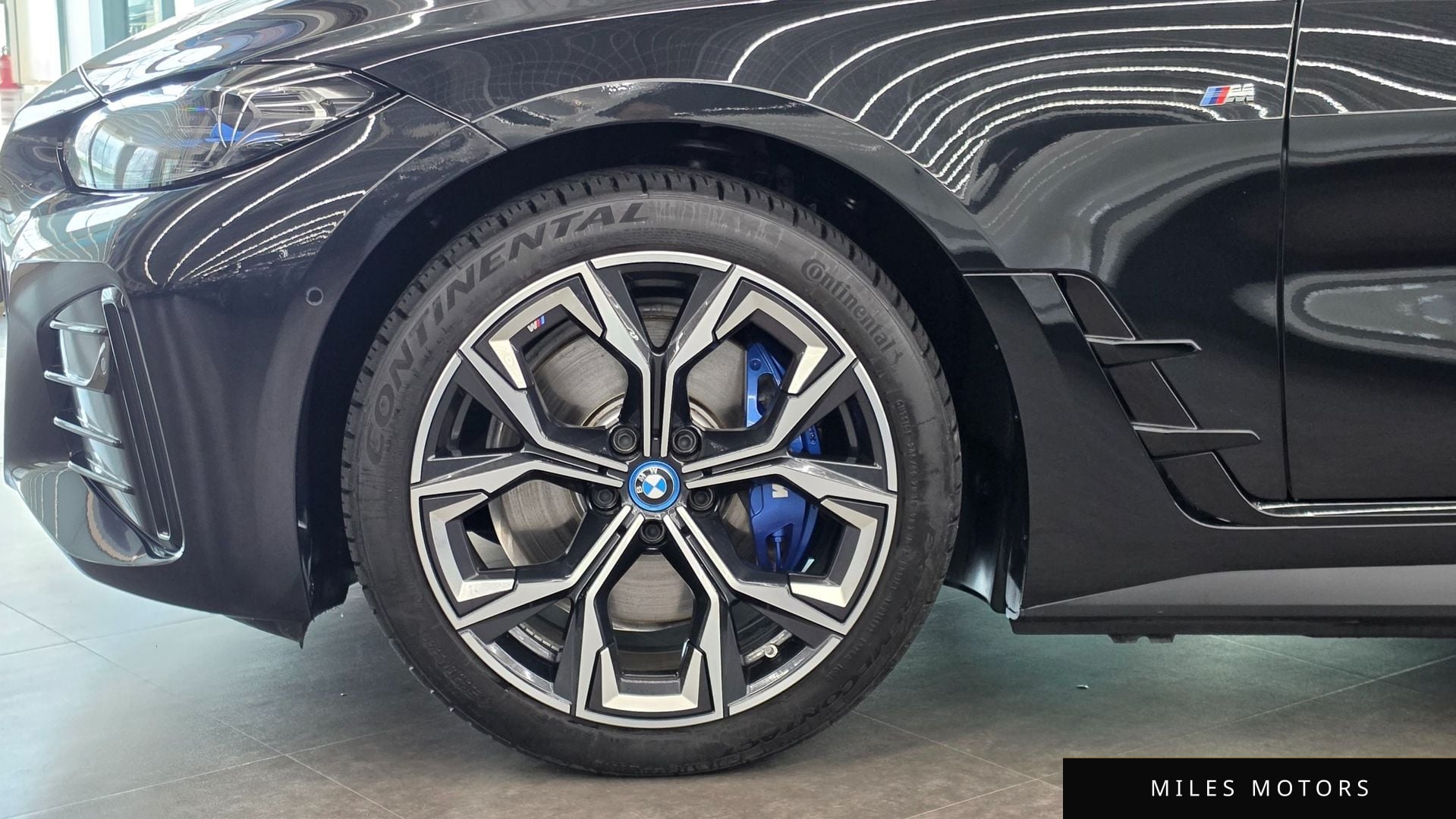 BMW i4 2024 — миниатюра 5