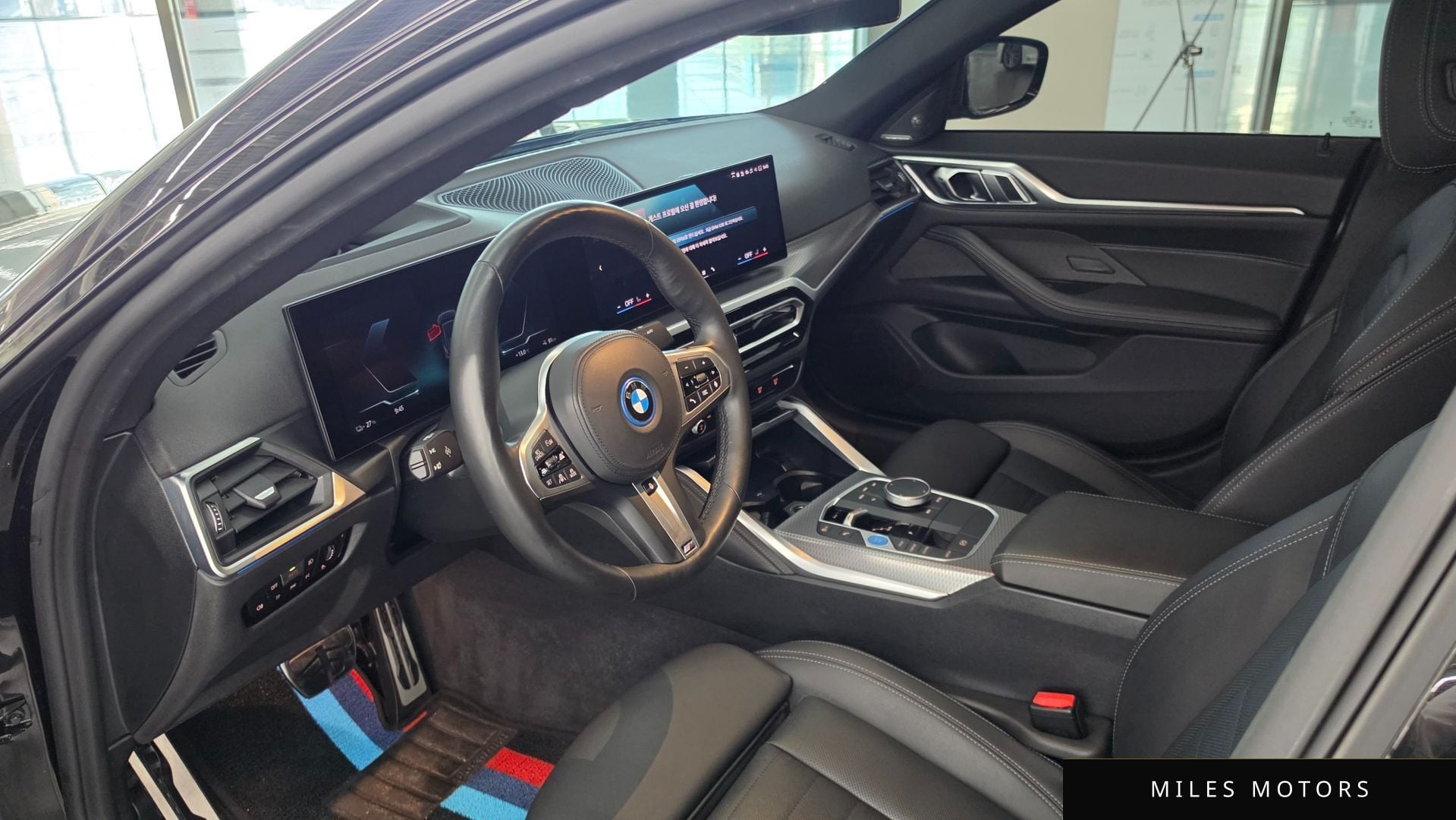 BMW i4 2024 — миниатюра 11
