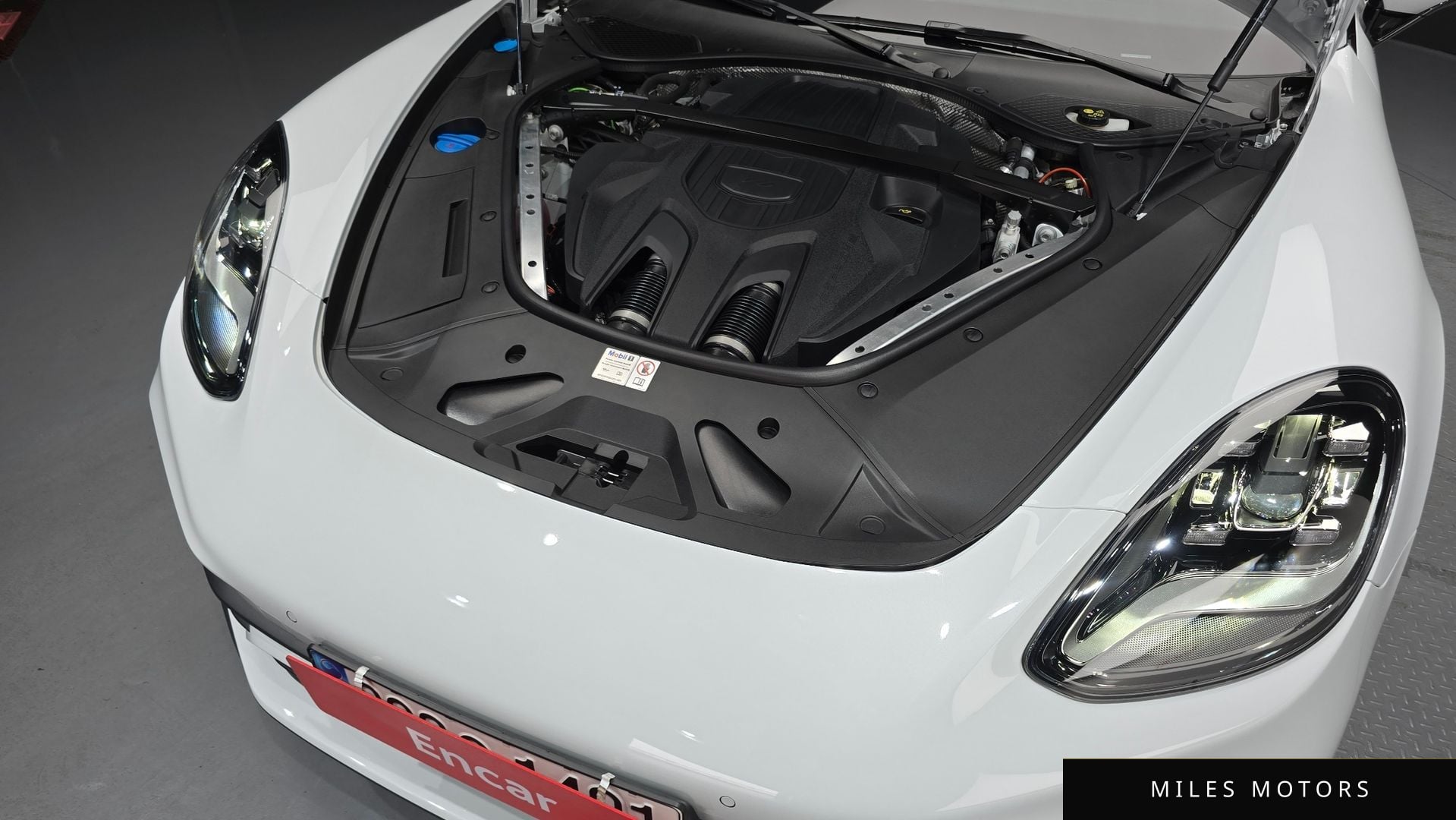 Porsche Panamera 2023 — миниатюра 6