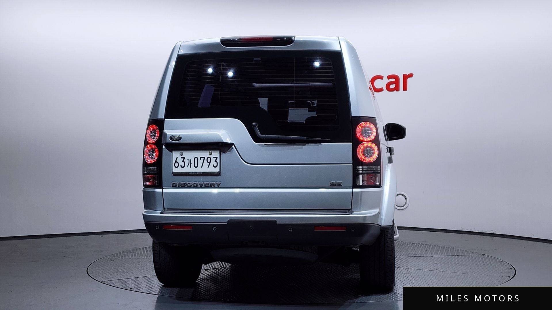 Land Rover Discovery 2016 — миниатюра 4
