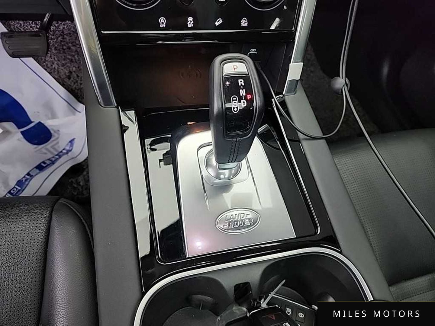 Land Rover Discovery Sport 2021 — миниатюра 8