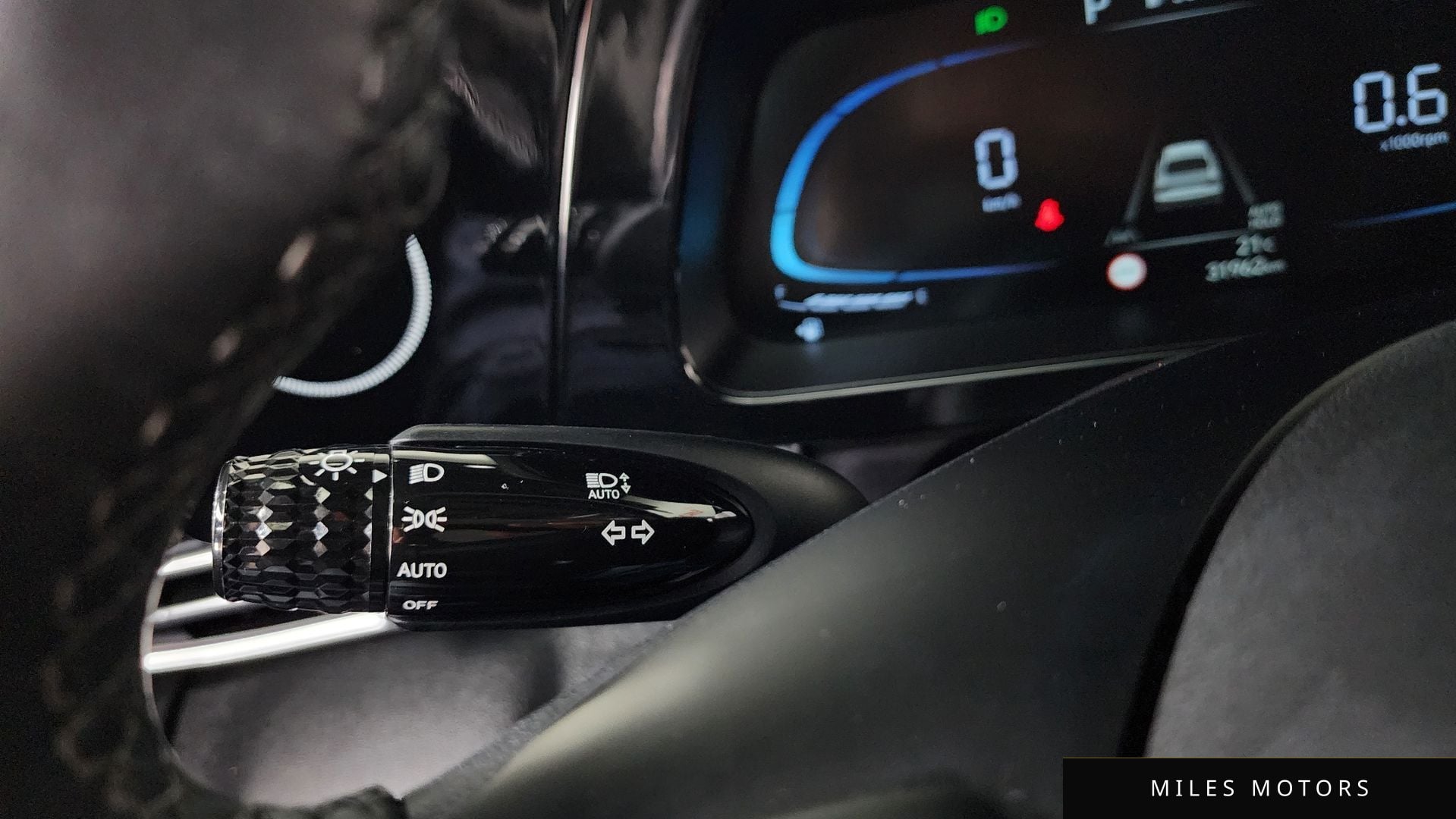 Hyundai 뉴 아반떼 (CN7) 2024 — миниатюра 18