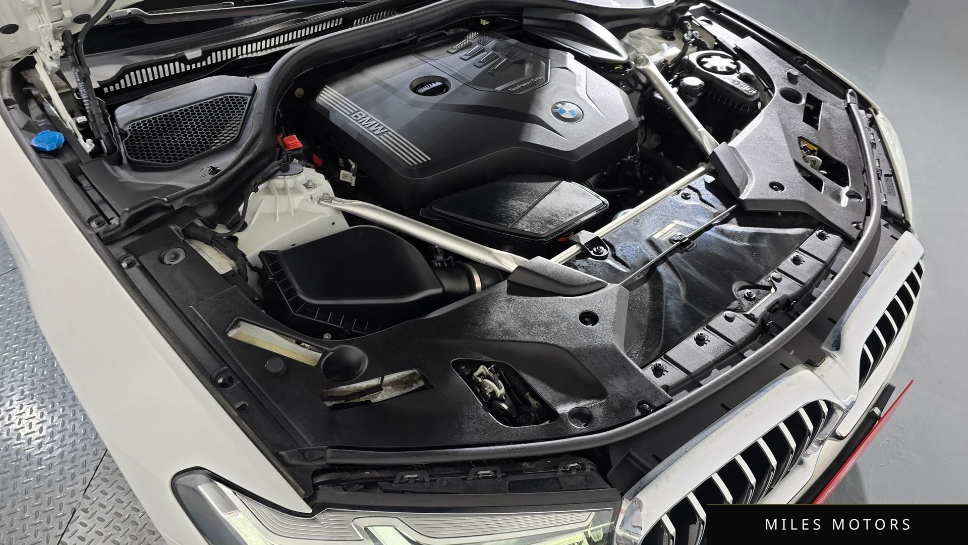 BMW 5 Series (G30) 2023 — миниатюра 6