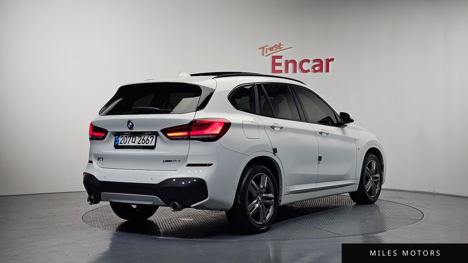 BMW X1 (F48) 2022 — миниатюра 2