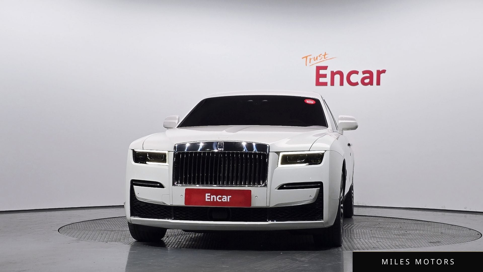 Rolls-Royce 고스트 2021 — миниатюра 3
