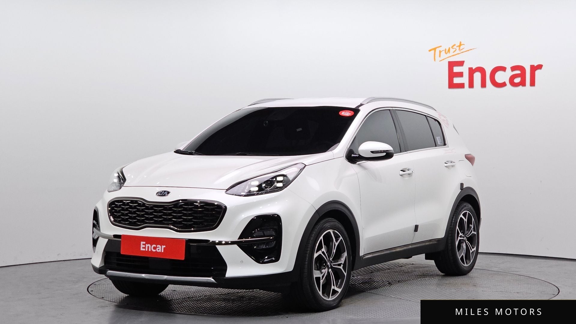 Kia Sportage 2019 — фото 1 из 12