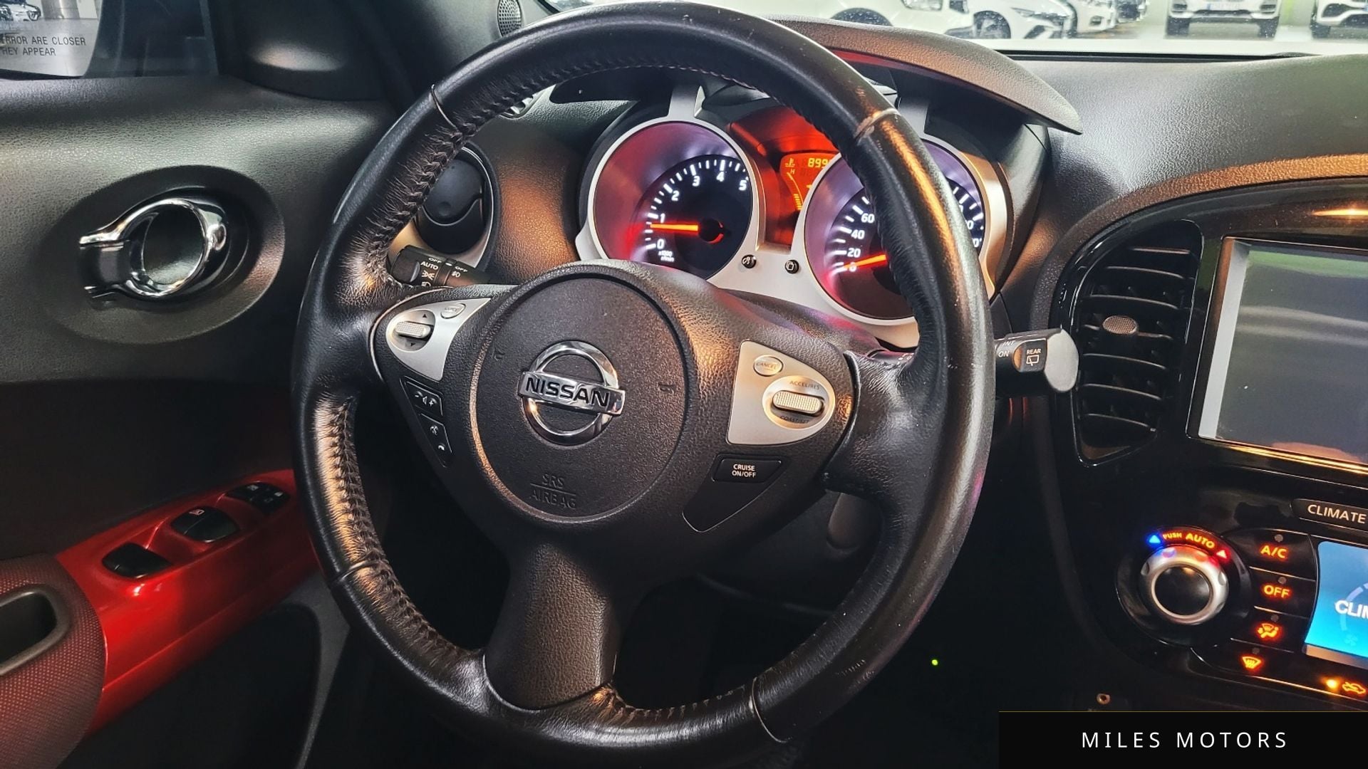 Nissan Juke 2015 — миниатюра 9