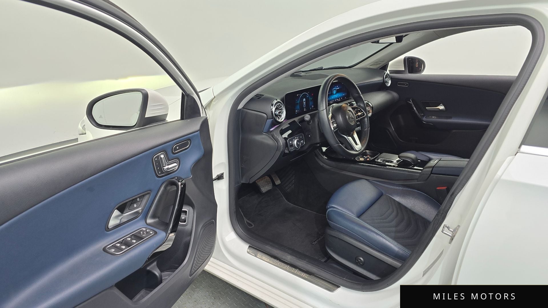 Mercedes-Benz A-Class W177 2020 — миниатюра 10