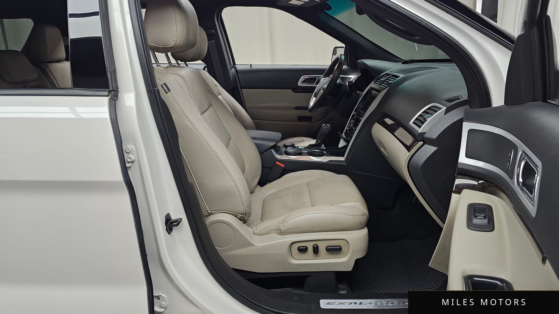 Ford Explorer 2015 — миниатюра 11