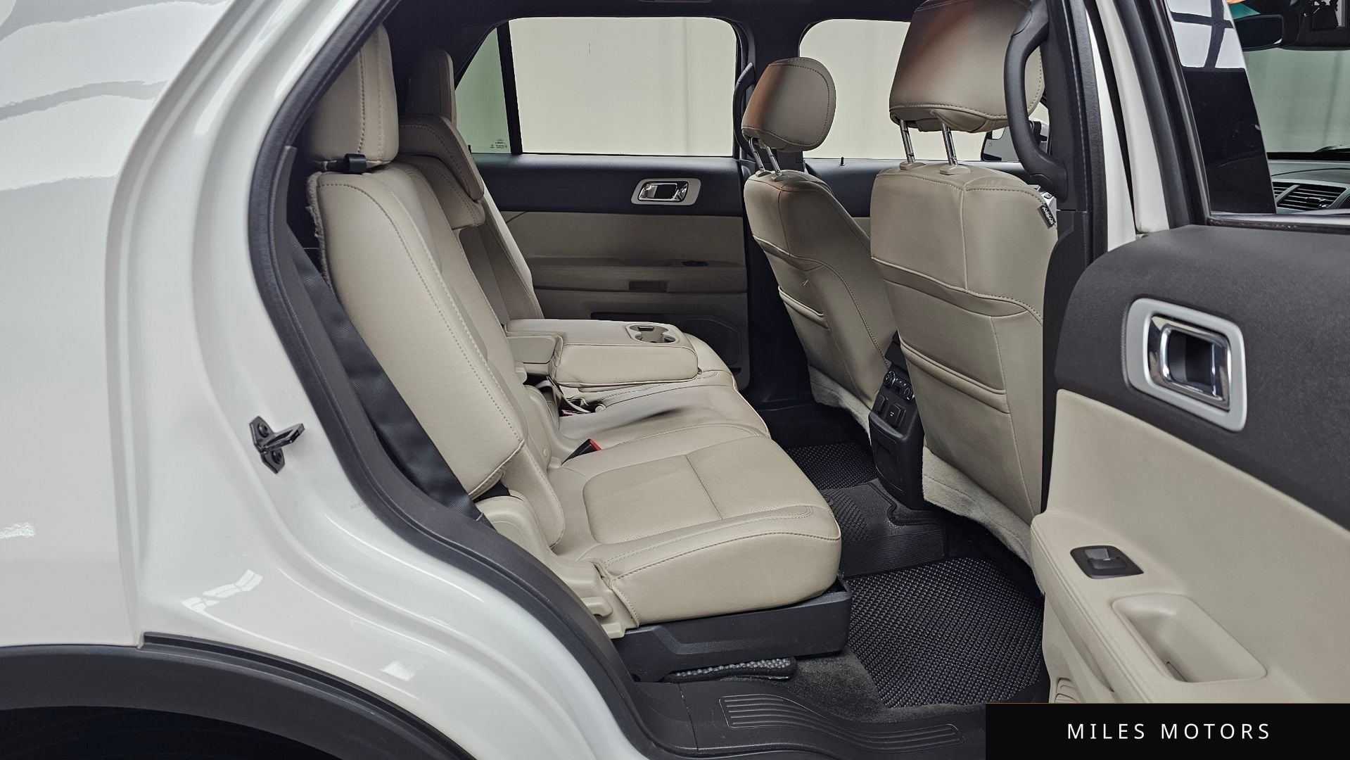 Ford Explorer 2015 — миниатюра 12
