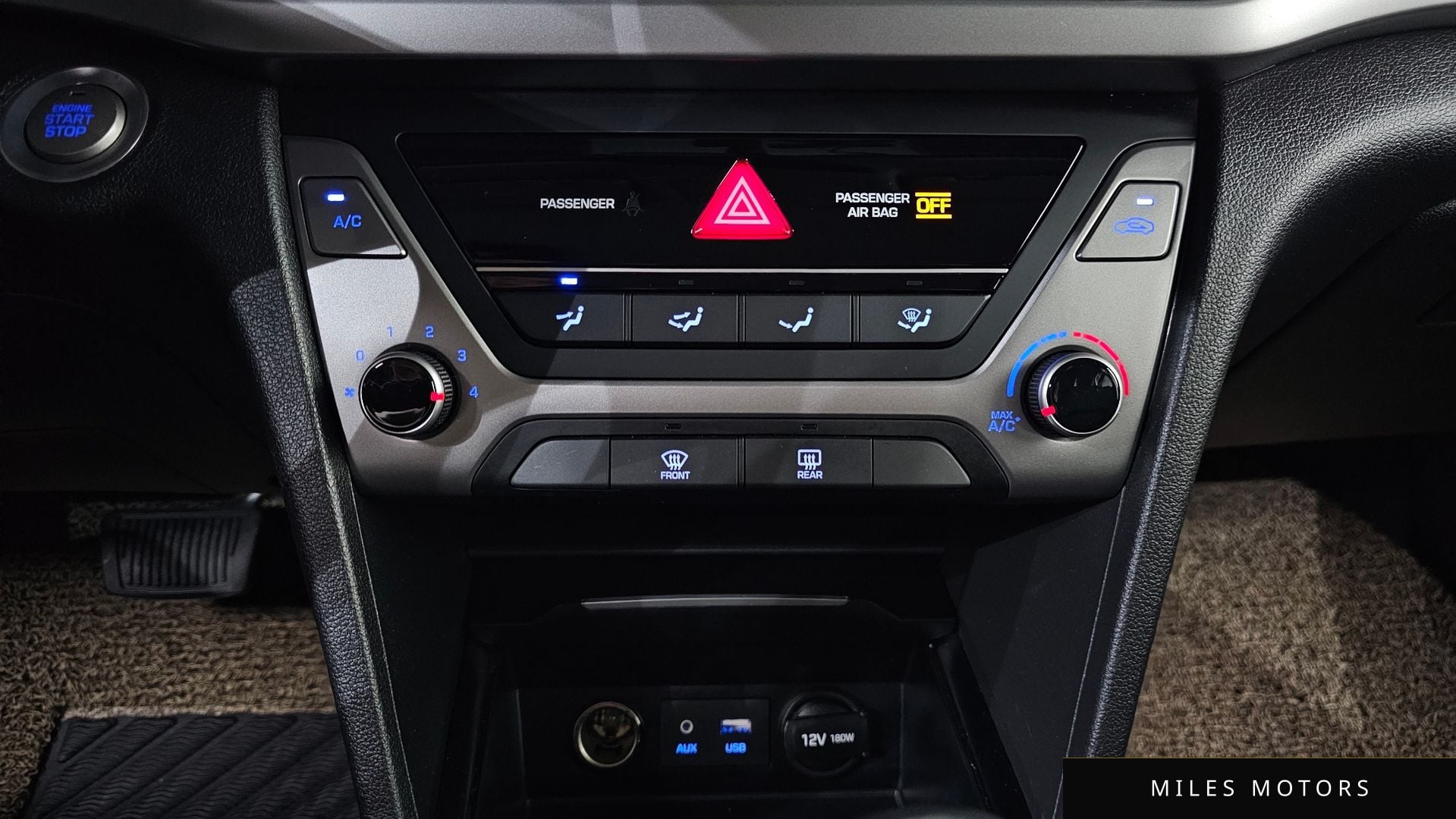 Hyundai AVANTE 2018 — миниатюра 19
