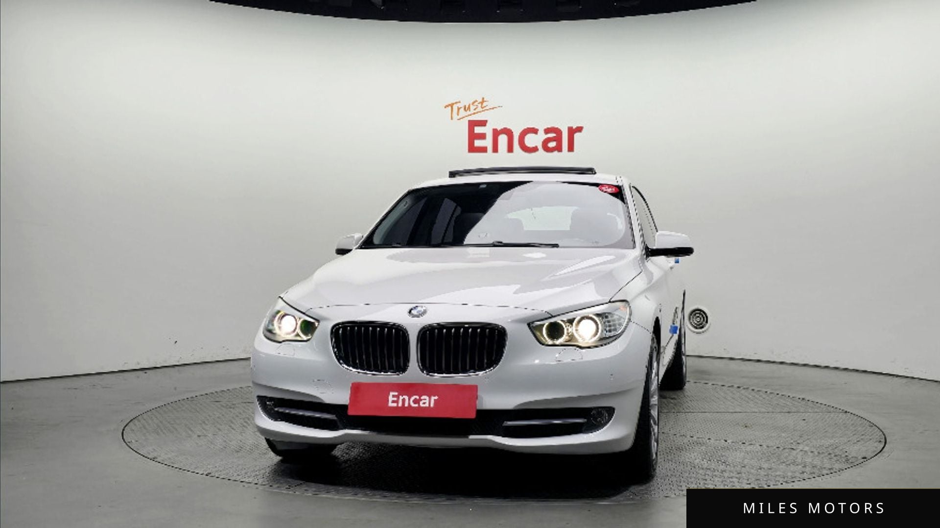 BMW 5 Series GT (F07) 2013 — фото 1 из 12