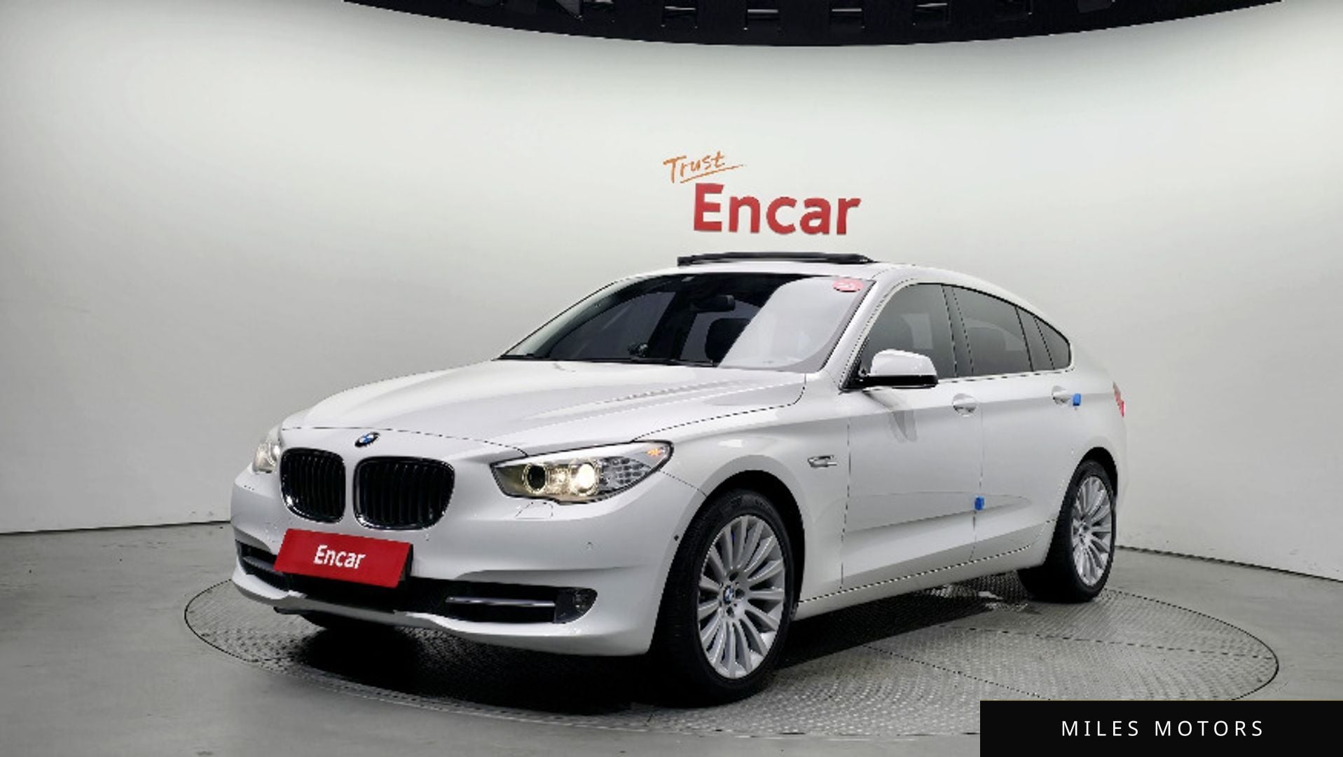BMW 5 Series GT (F07) 2013 — миниатюра 2