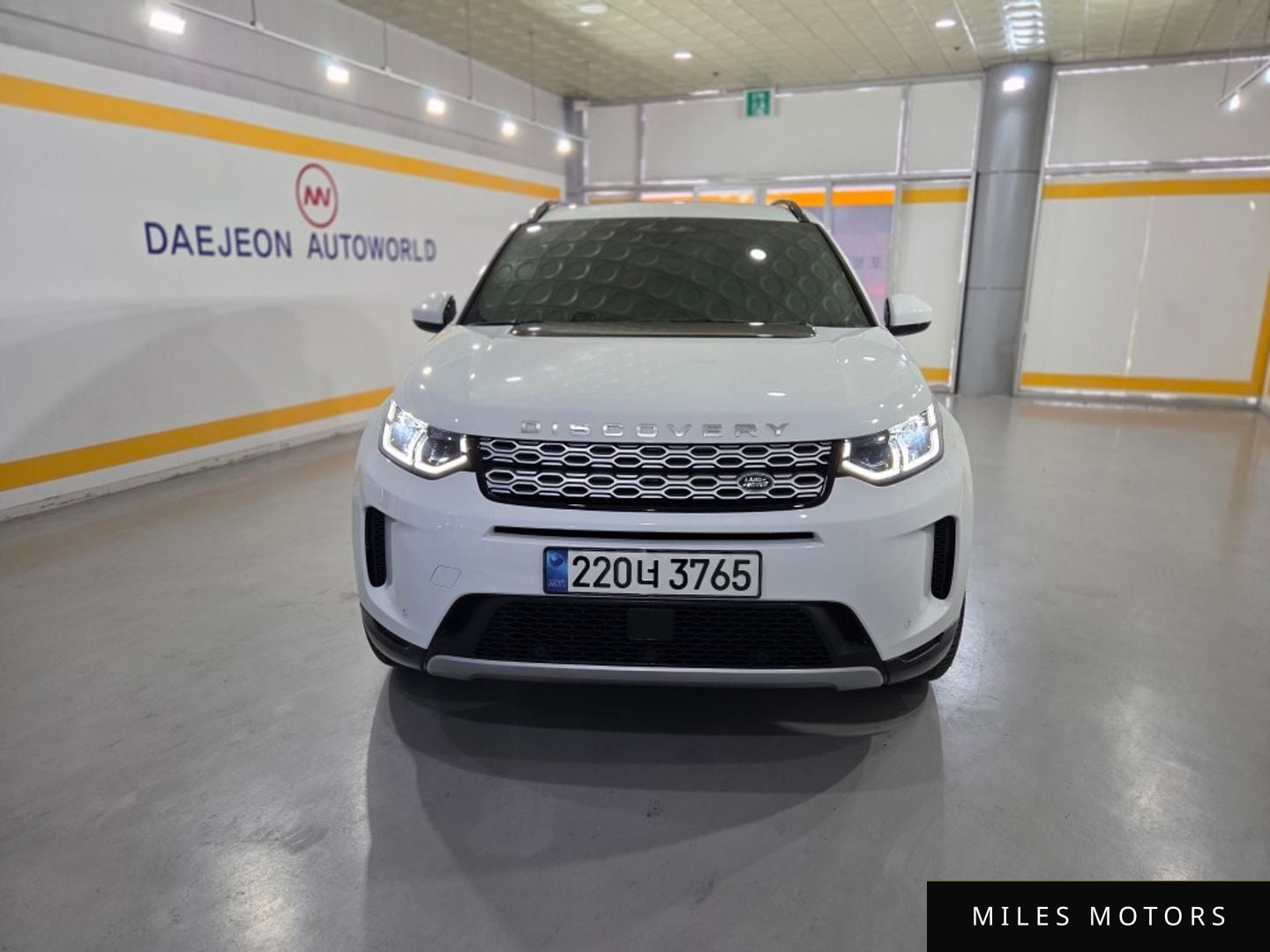 Land Rover Discovery Sport 2023 — миниатюра 2