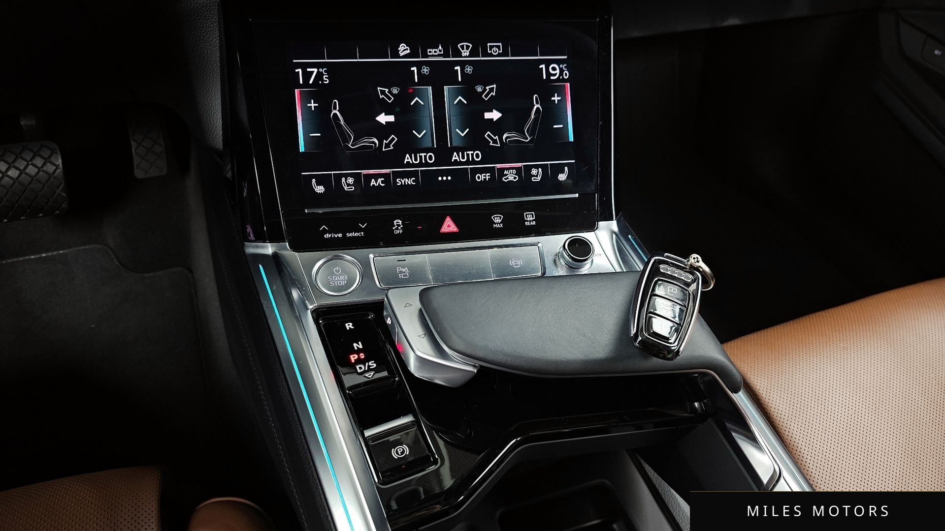 Audi e-tron 2020 — миниатюра 9