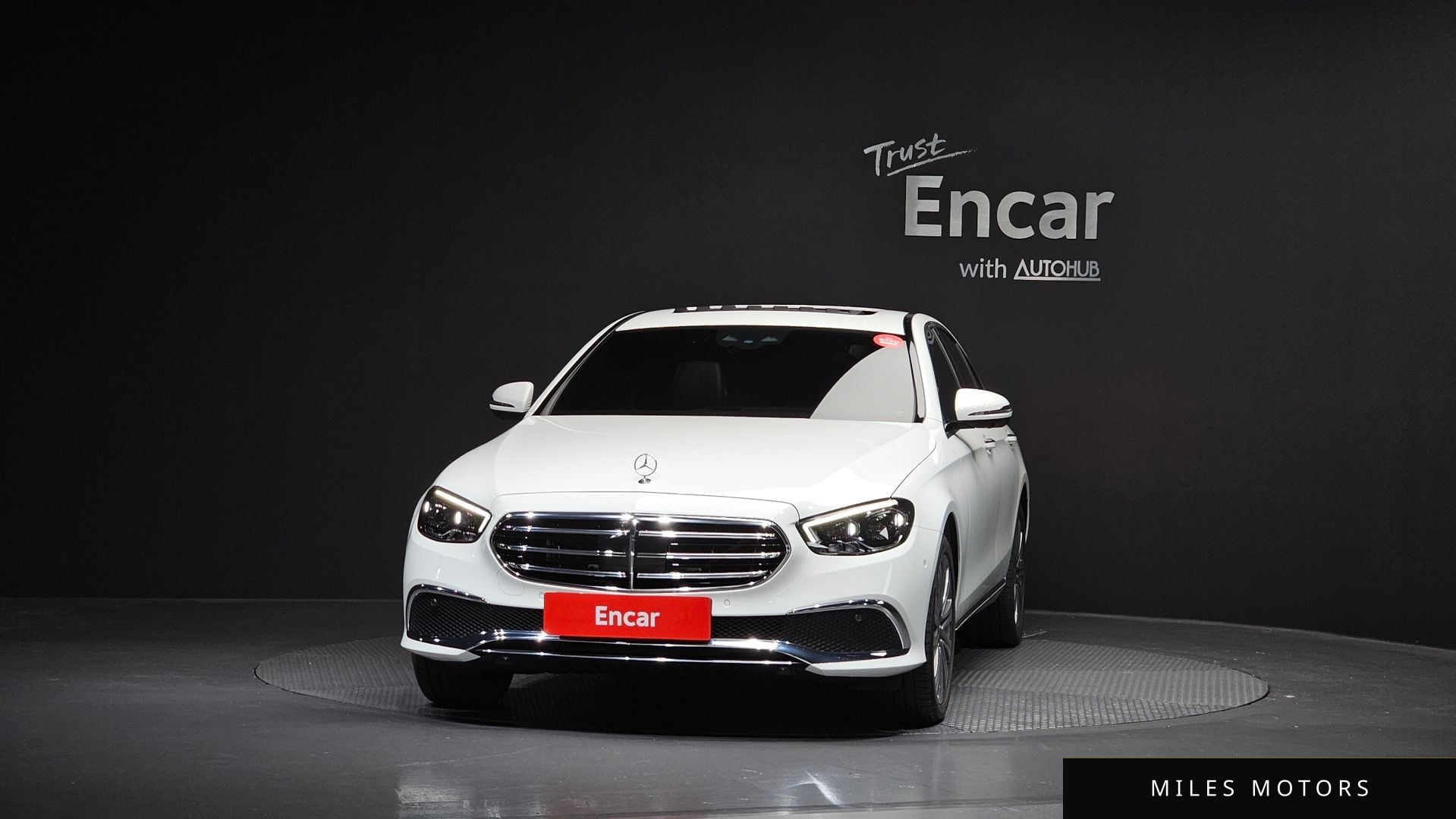 Mercedes-Benz E-Class W213 2023 — миниатюра 3
