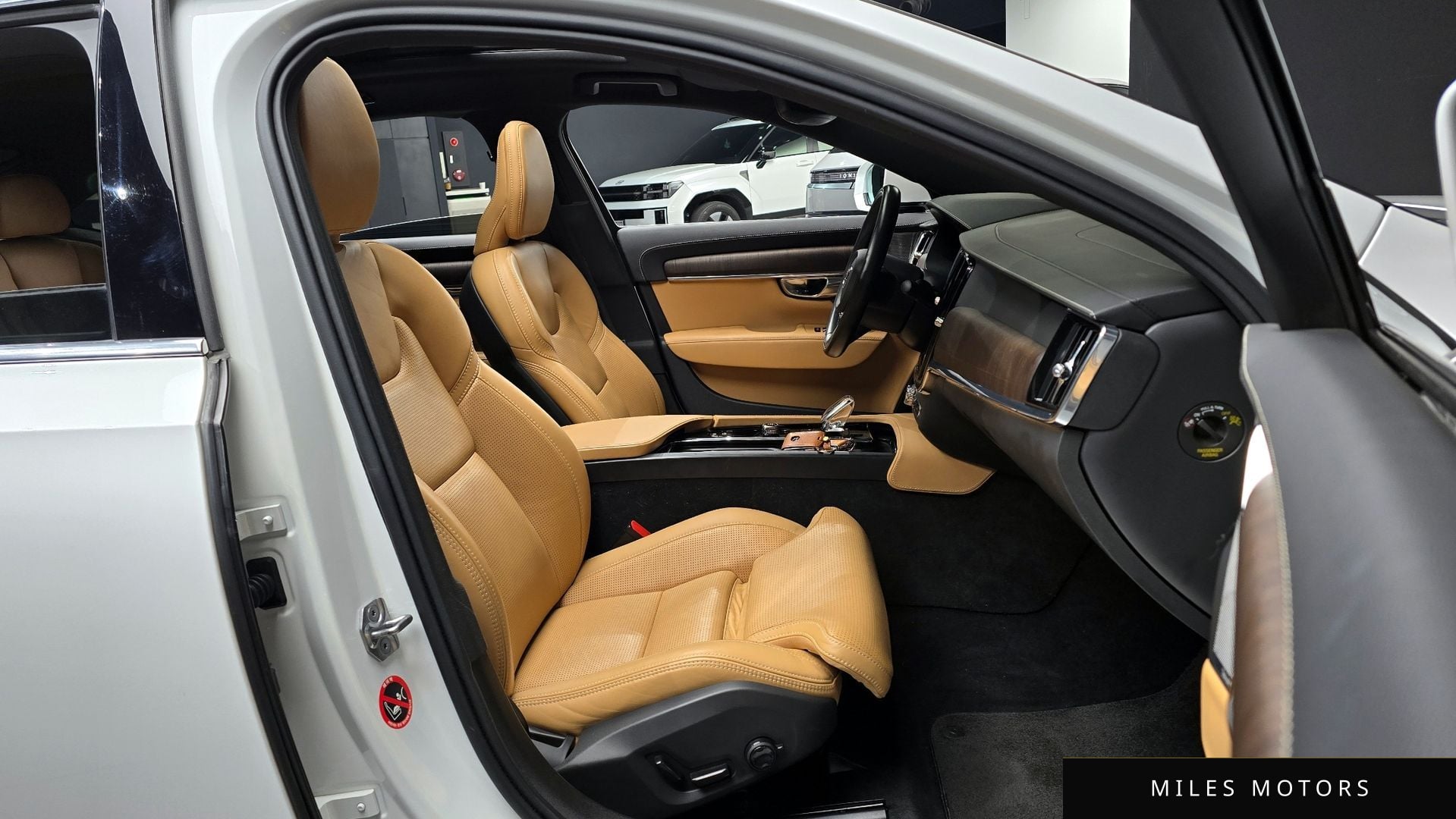 Volvo S90 2022 — миниатюра 10