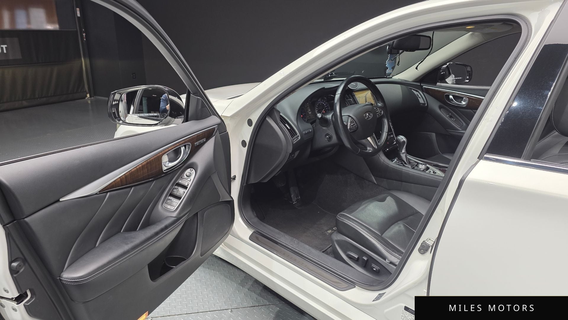 Infiniti Q50 2015 — миниатюра 11