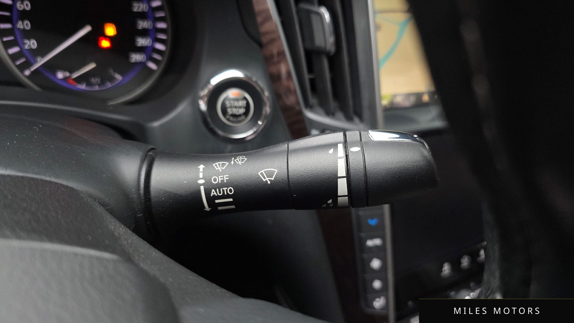Infiniti Q50 2015 — миниатюра 18
