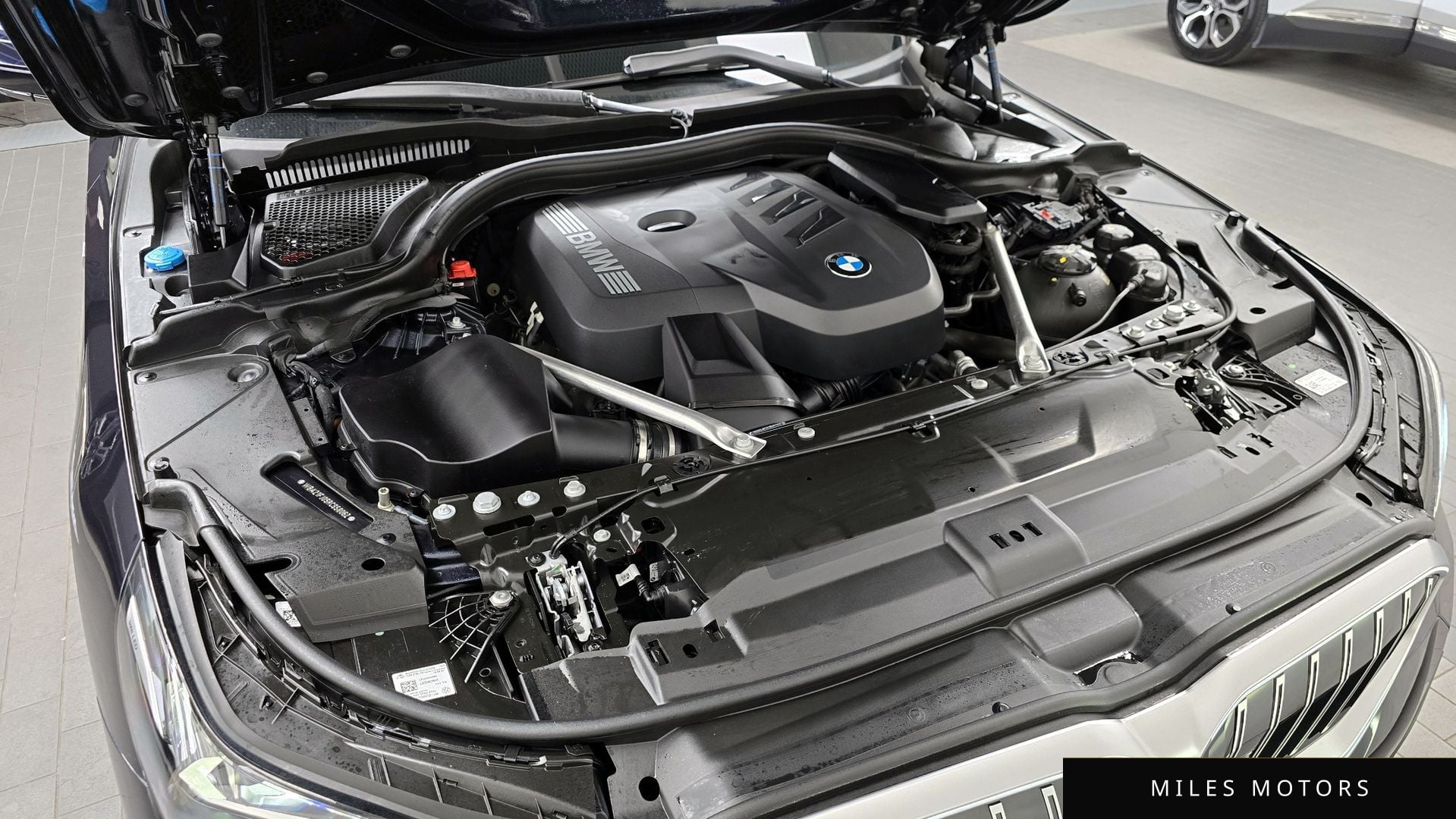BMW 5 Series (G60) 2024 — миниатюра 6