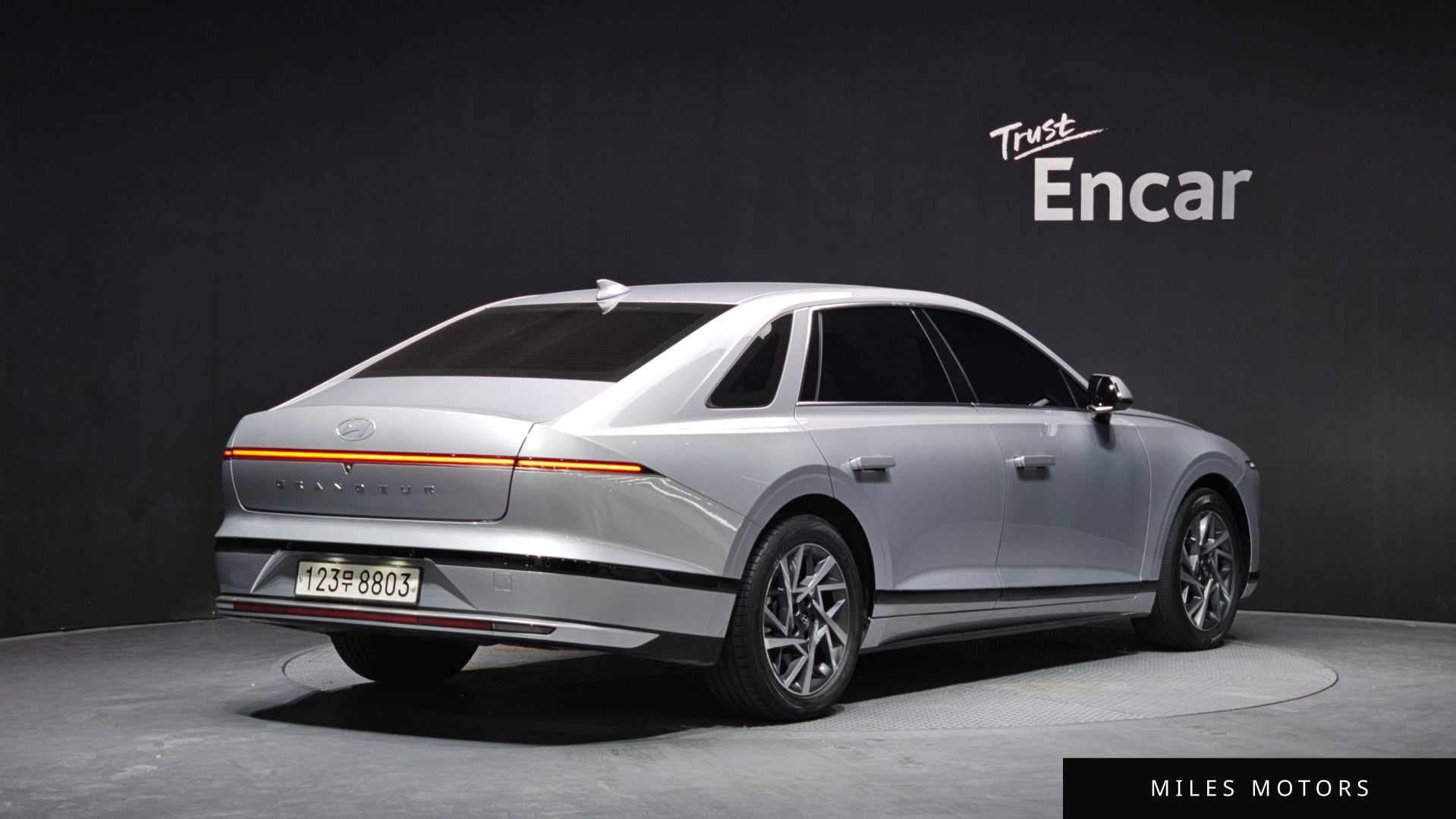 Hyundai Grandeur 2023 — миниатюра 2