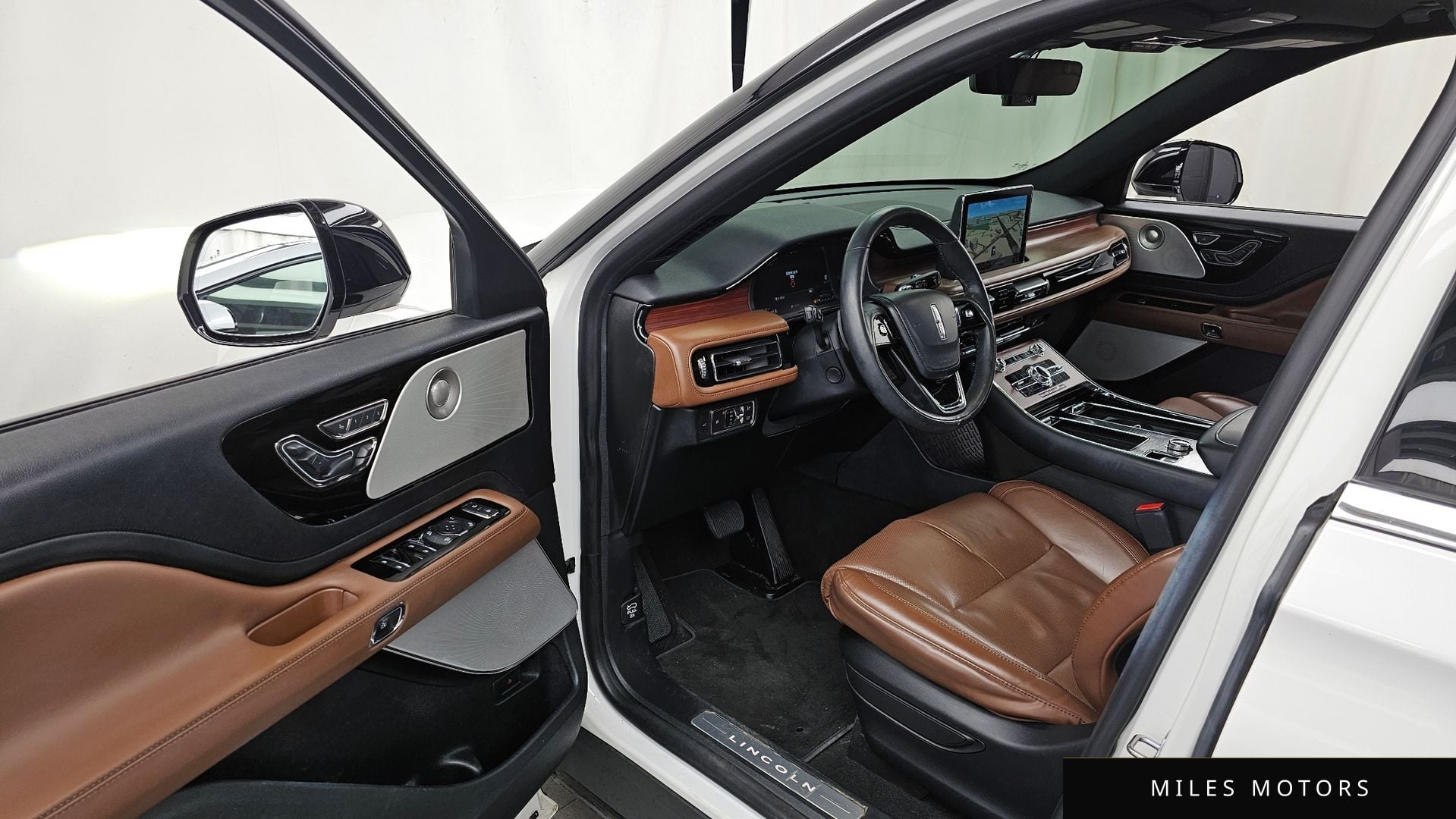 Lincoln 에비에이터 2021 — миниатюра 9