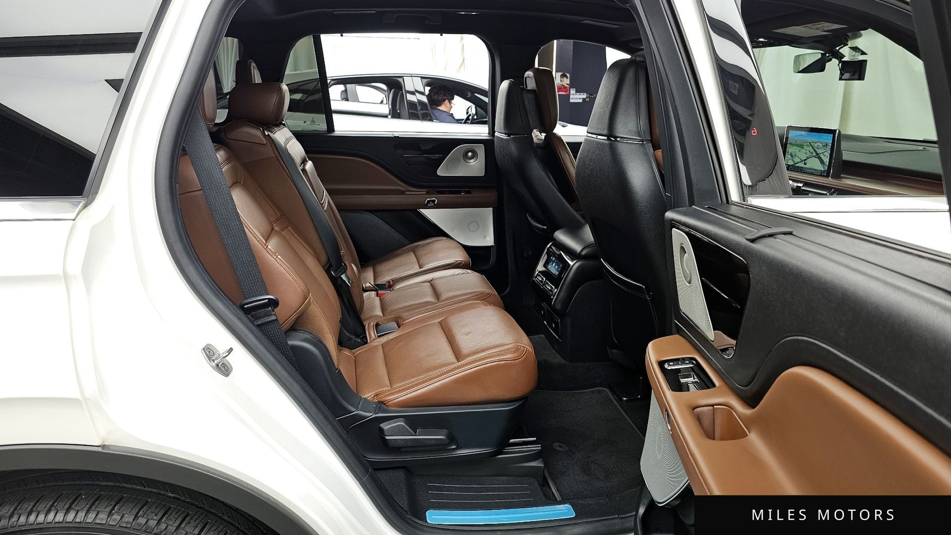 Lincoln 에비에이터 2021 — миниатюра 12