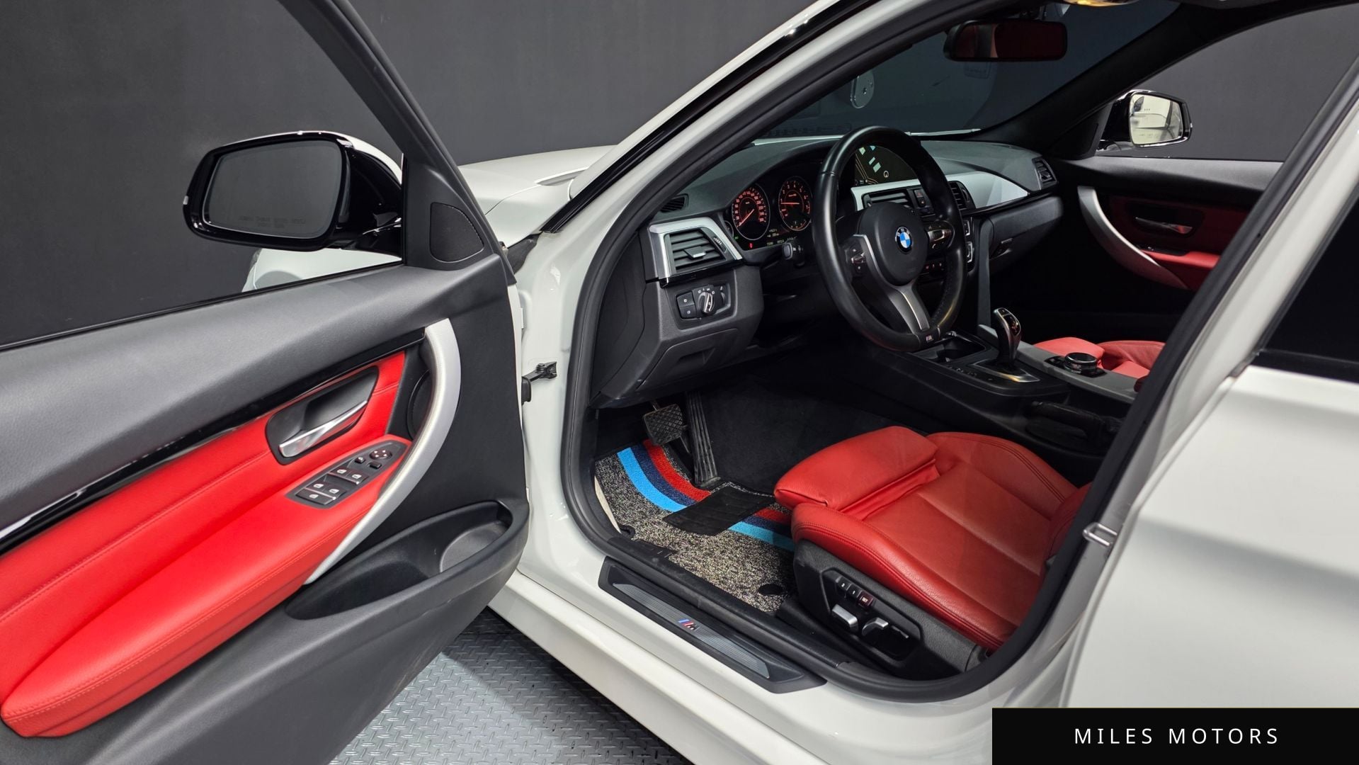 BMW 3 Series (F30) 2017 — миниатюра 10